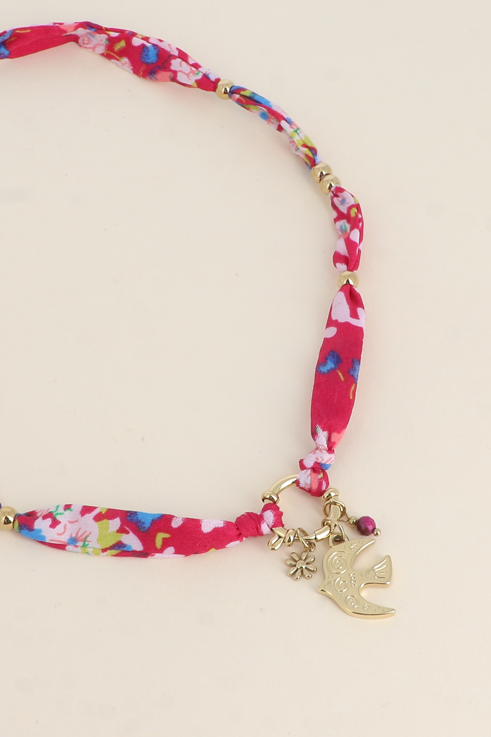 Mayorista Bohm - Collar: tela con boya, perlas de perlas talladas, flor y pájaro