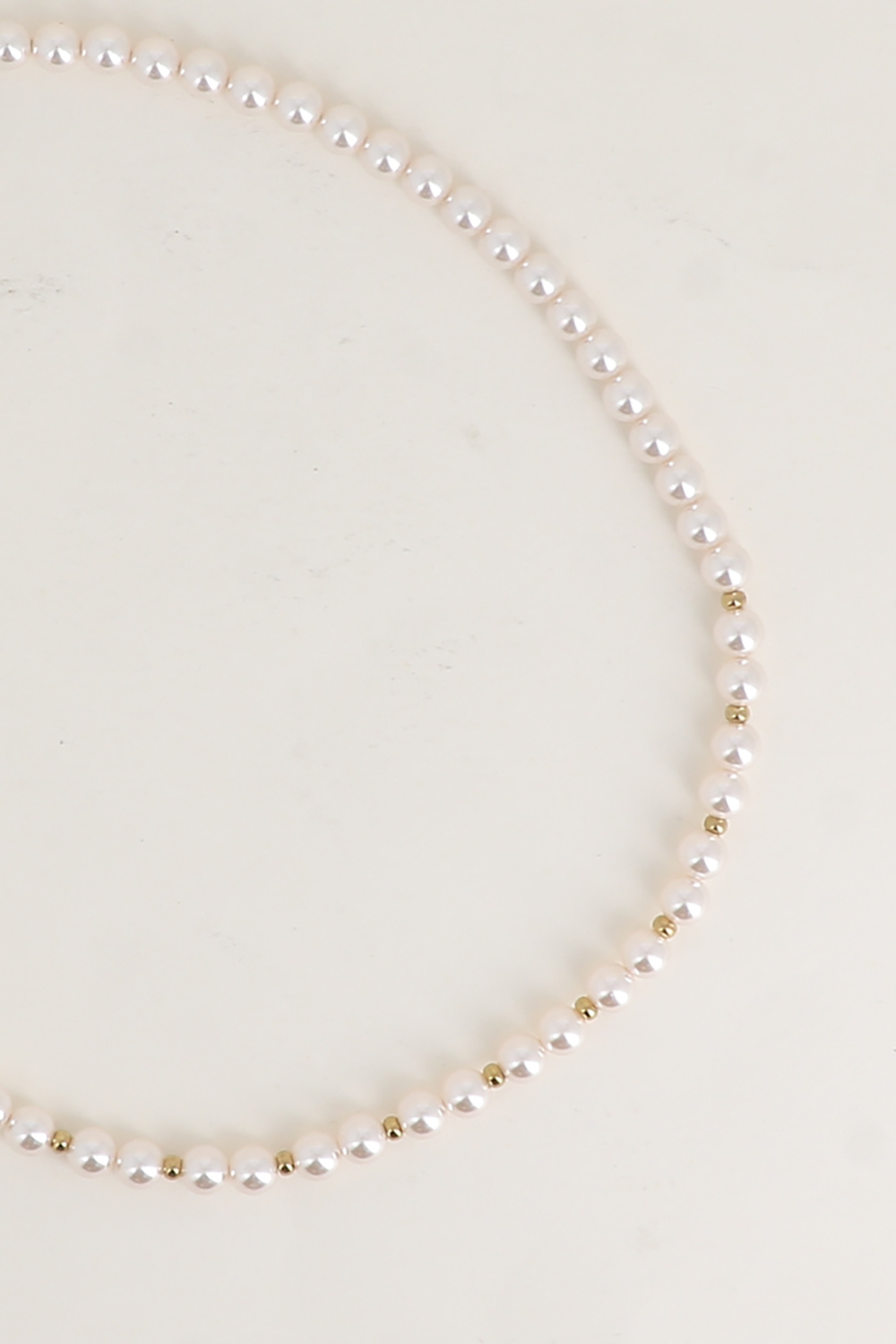 Mayorista Bohm - Collar de cable - perlas de resina blanca de 6mm