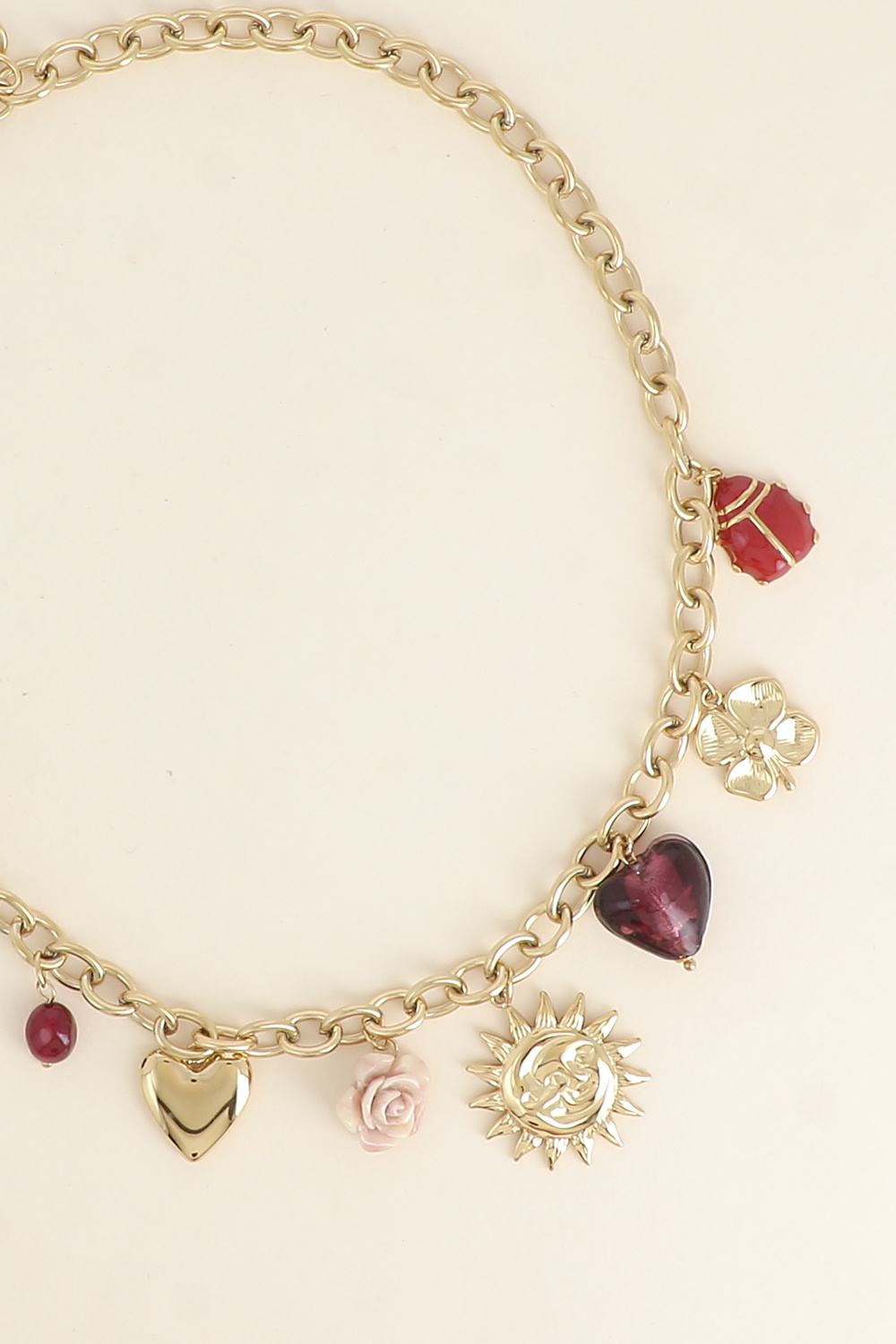 Grossiste Bohm - Collier - coeur, éclipse, fleur en céramique, coeur en résine, fleur