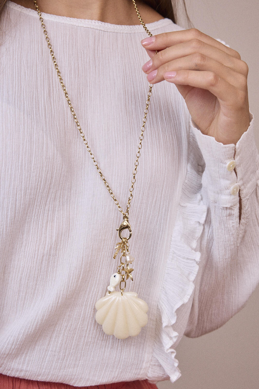 Wholesaler Bohm - Long necklace - lobster clasp, starfish, freshwater pearl, palm tree, ceramic fish, and resin shell
