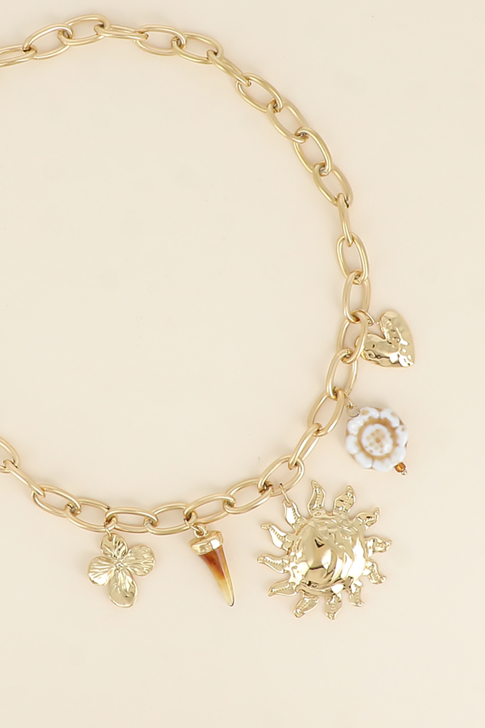 Mayorista Bohm - Collar - cuenta de cerámica esmaltada, trébol, sol, corazón y cuerno de resina