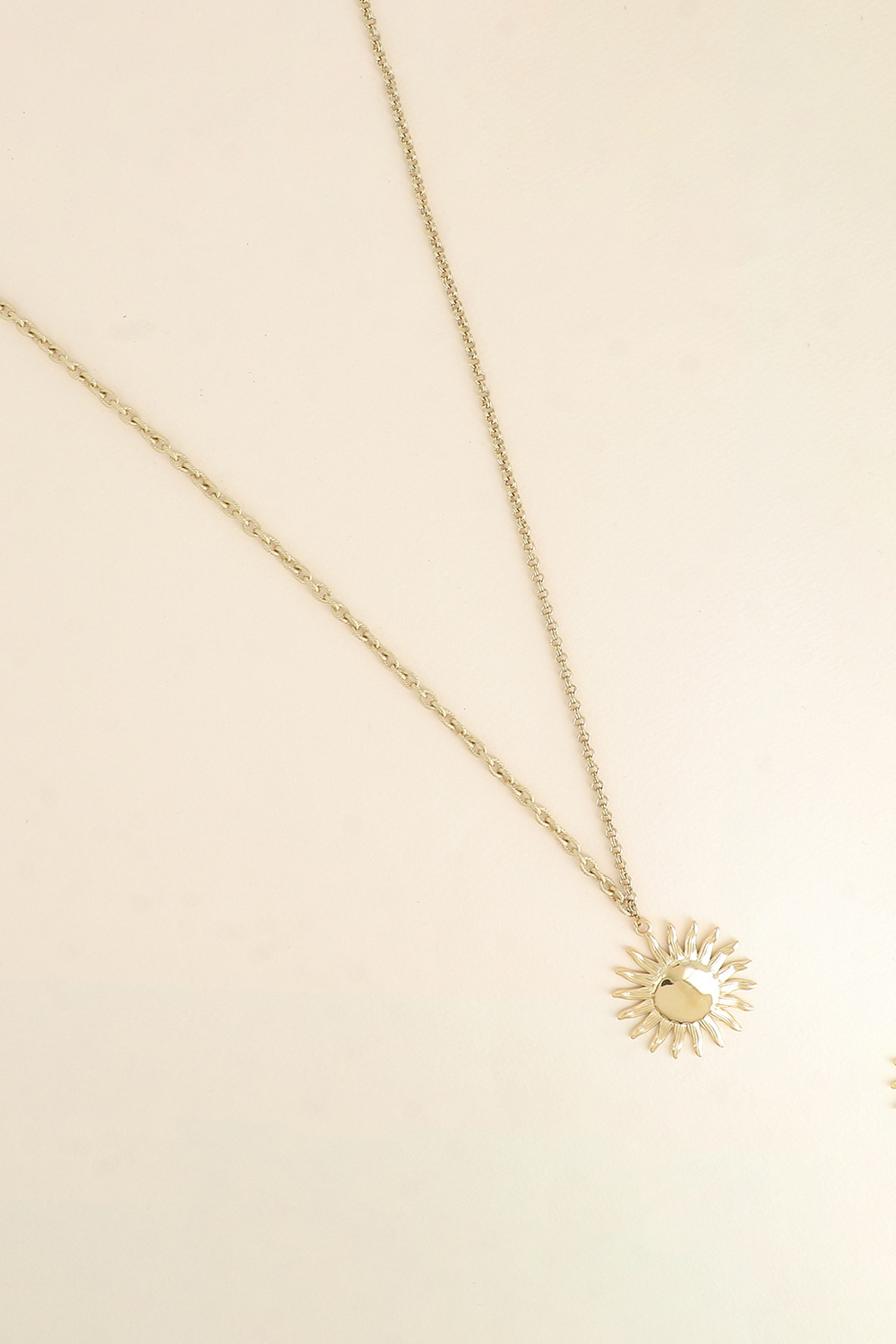 Grossista Bohm - Collana lunga - doppia maglia con pendente a forma di sole