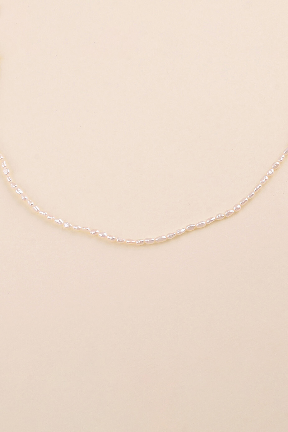 Grossiste Bohm - Collier sur fil - petites perles d'eau douce