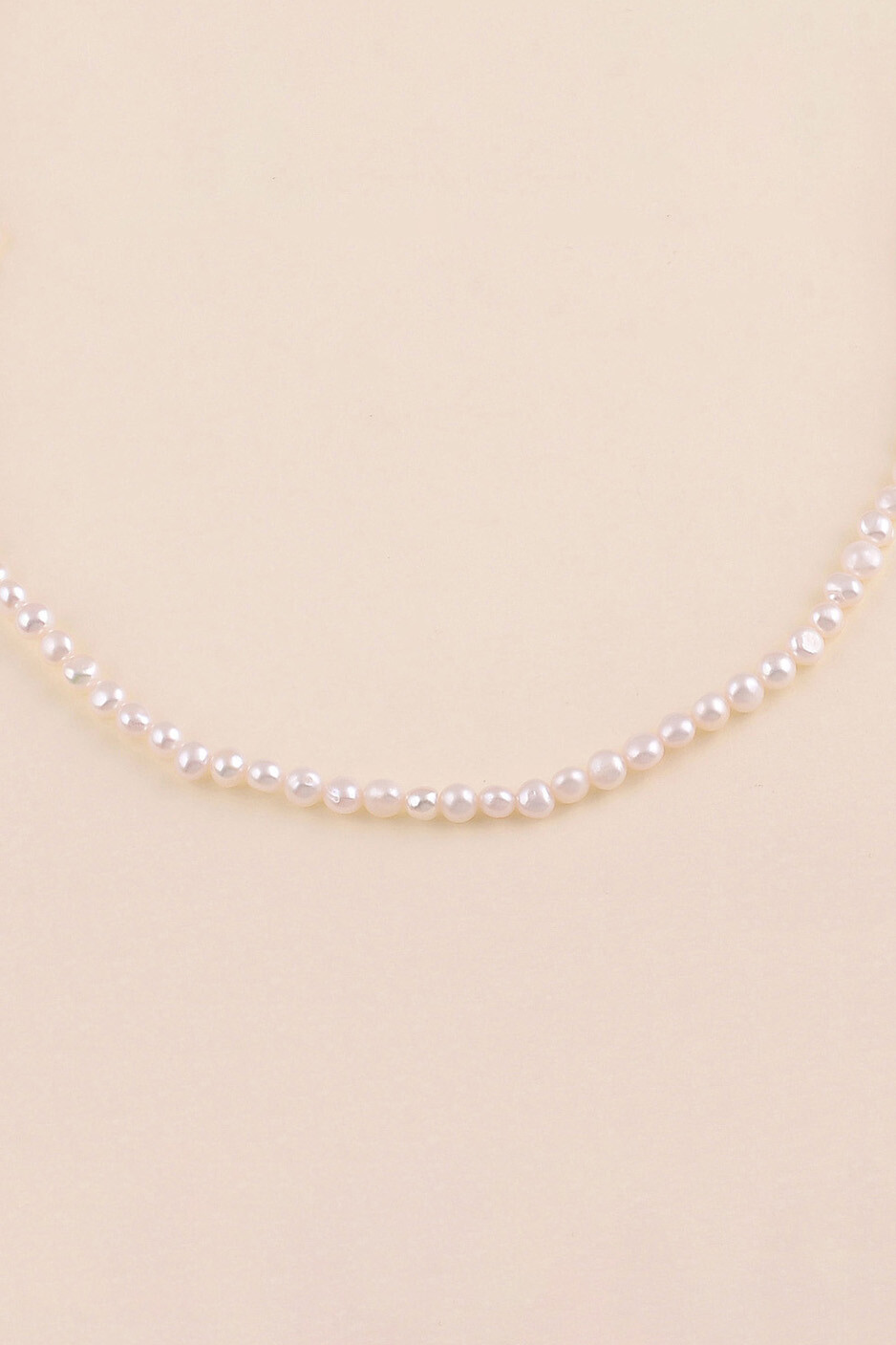 Grossiste Bohm - Collier sur fil - perles d'eau douce