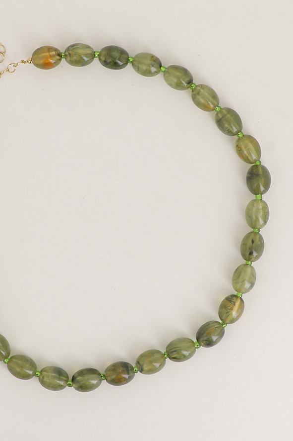 Mayorista Bohm - Collar - en cable con cuentas de resina
