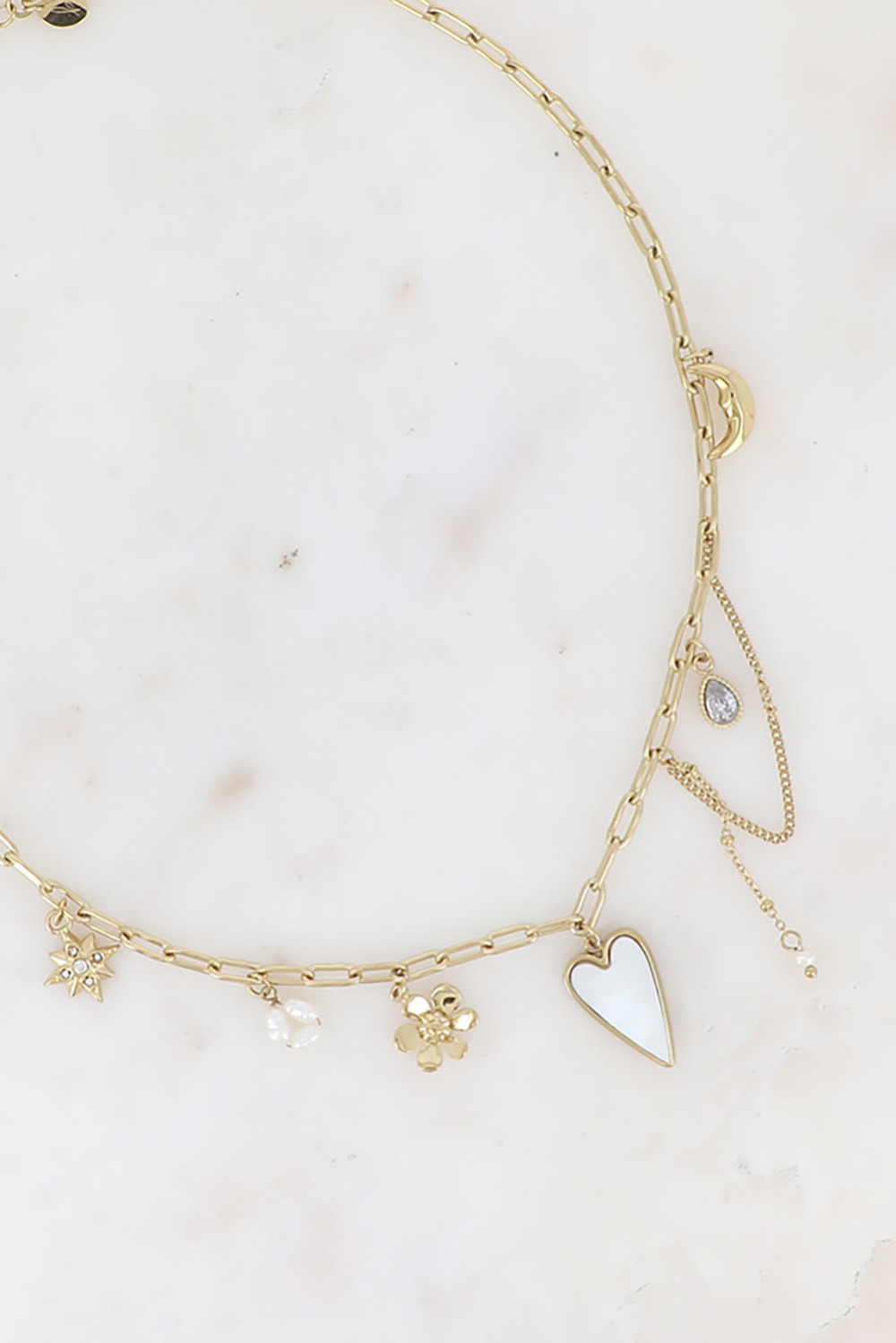 Grossiste Bohm - Collier - coeur nacré, fleur, étoile, perles d'eau douce, lune, cristaux
