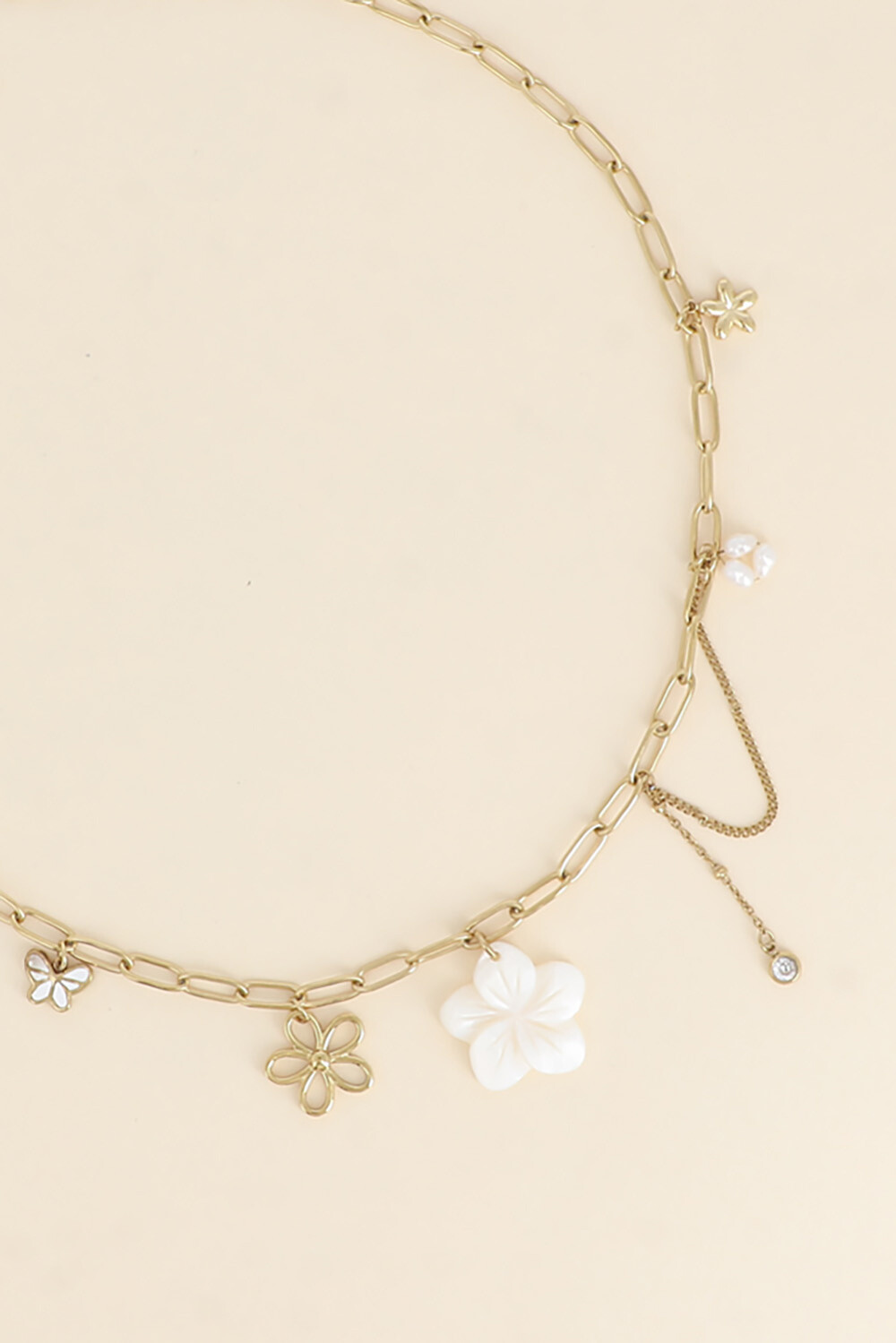 Wholesaler Bohm - Necklace - pearly flower, flowers, butterfly, crystal and freshwater pearls