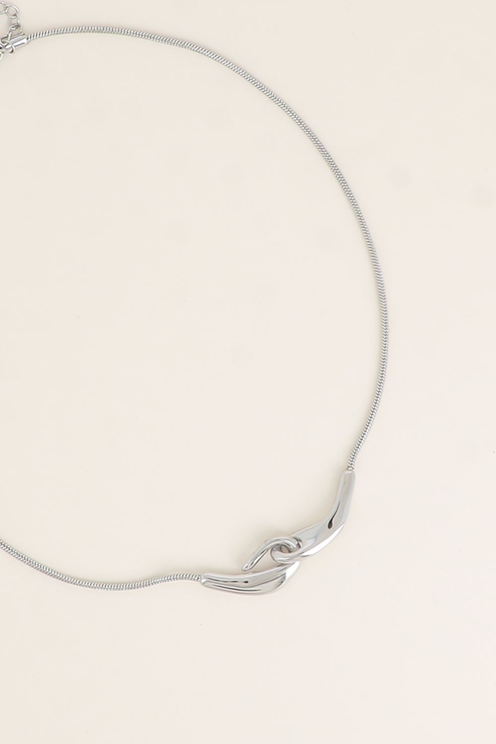 Grossiste Bohm - Collier - maille serpent et pendentif crochet