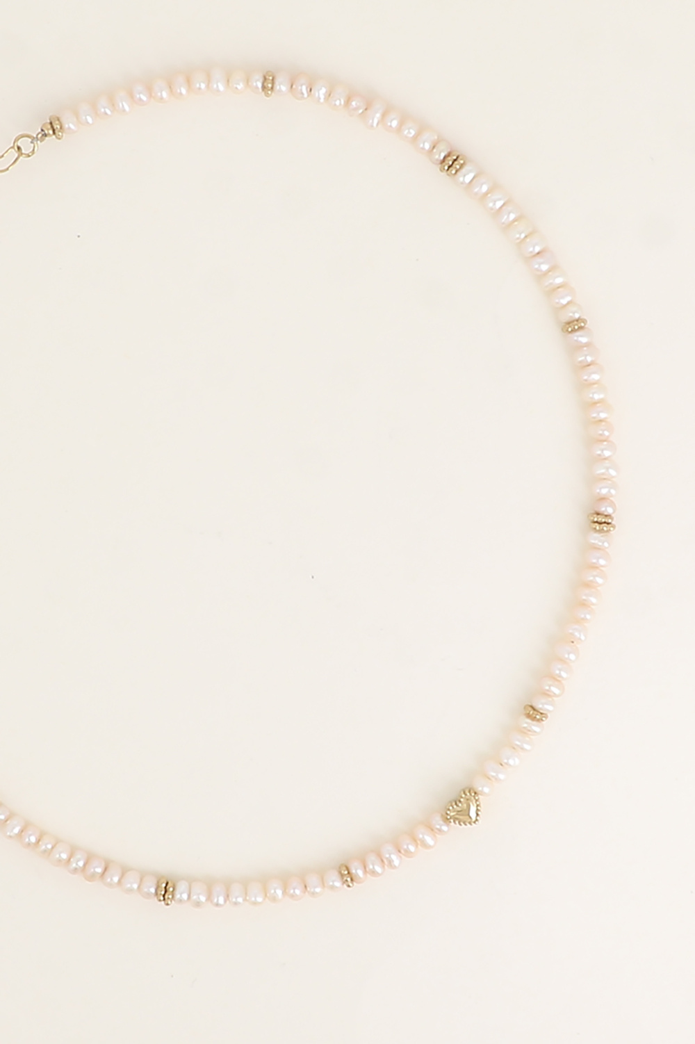 Mayorista Bohm - Collar de cable - perlas de agua dulce y corazón