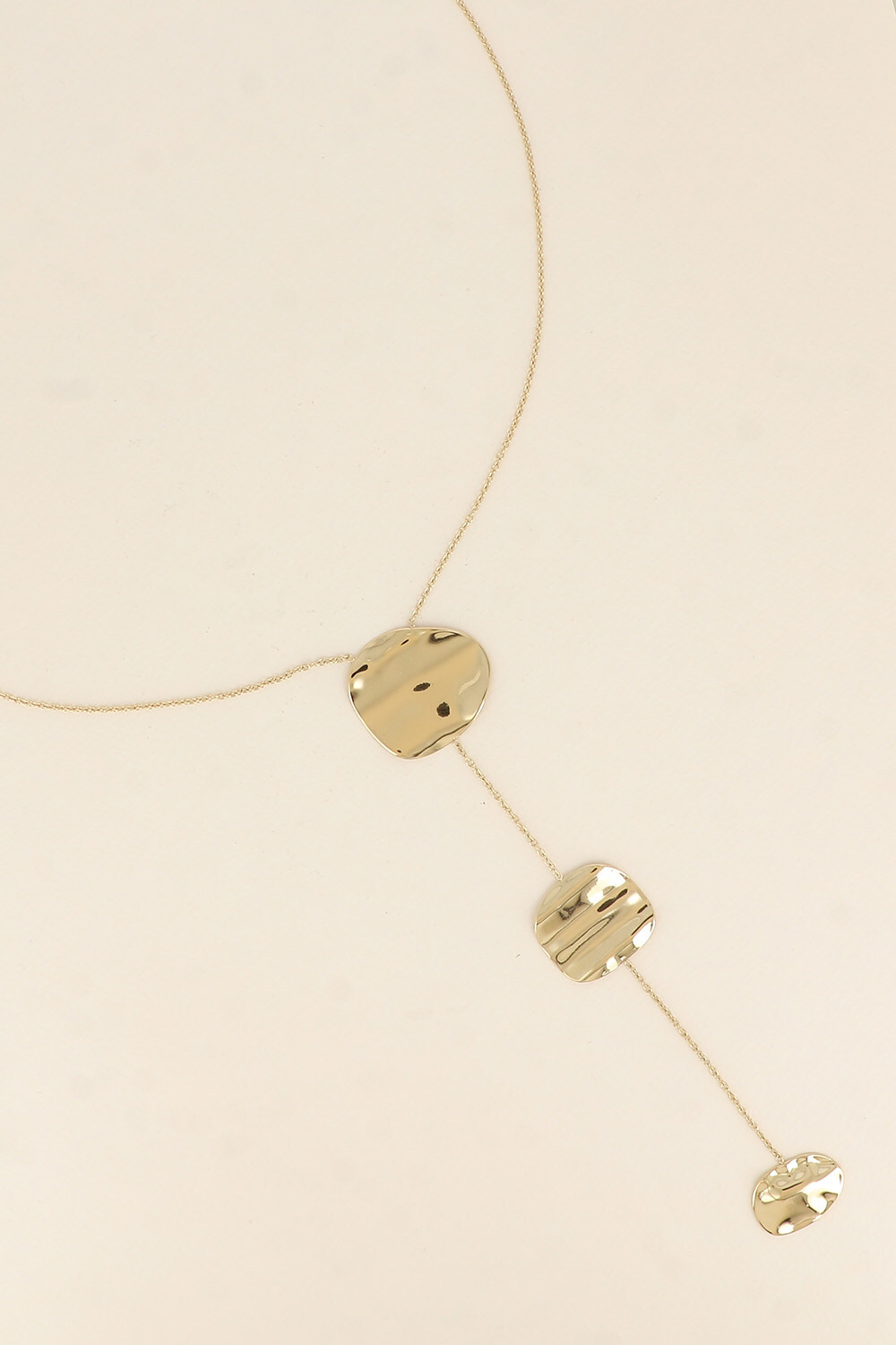 Mayorista Bohm - Collar en Y - Colgante con 3 piezas martilladas
