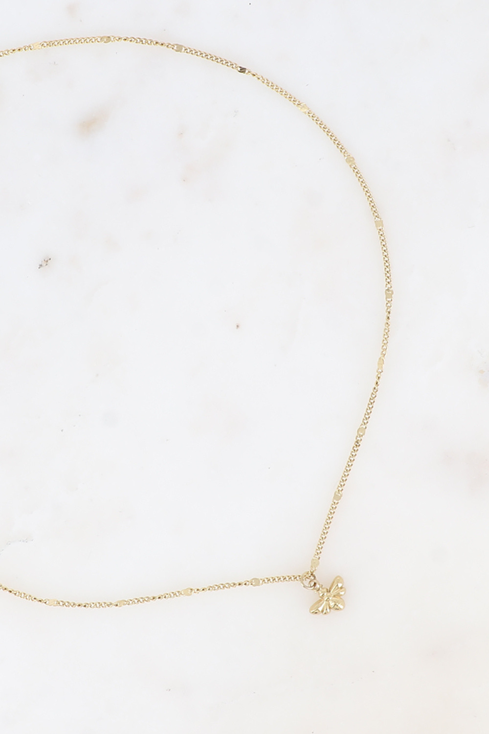 Grossiste Bohm - Collier - maille forçat alternée plate, pendentif petite abeille