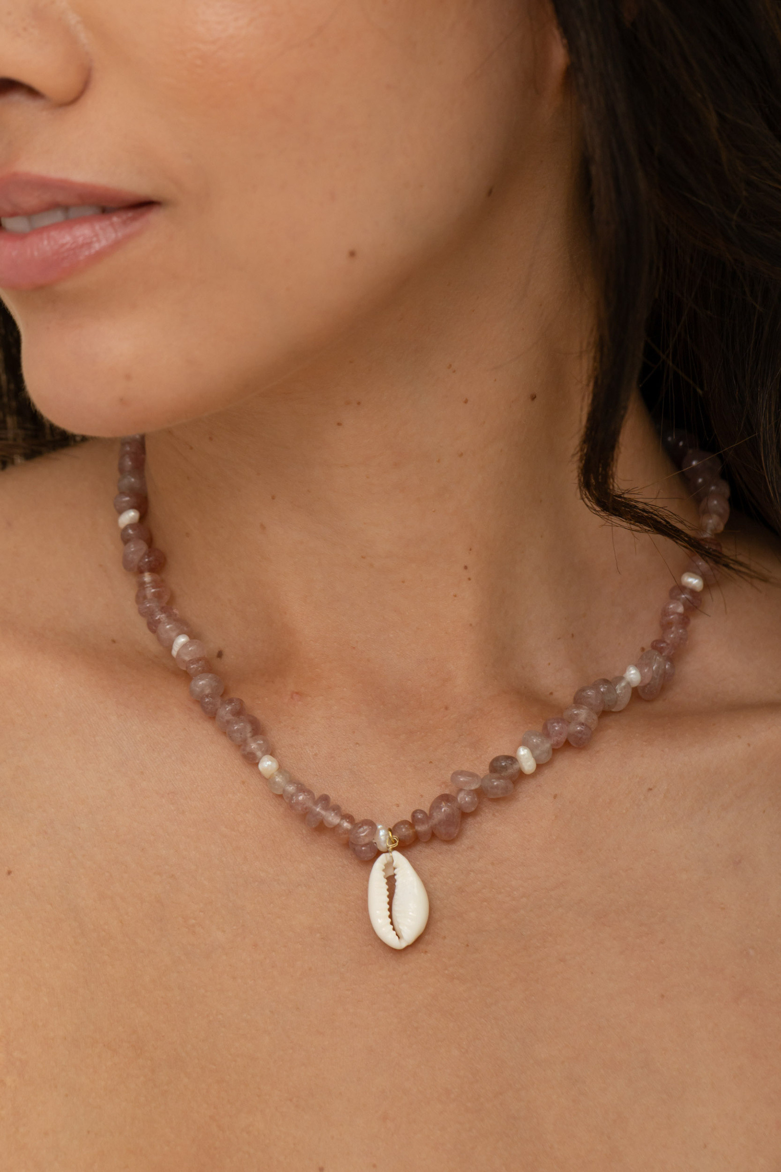 Grossista Bohm - Collana su filo - pietre naturali e perle in acciaio inossidabile, cauri naturale