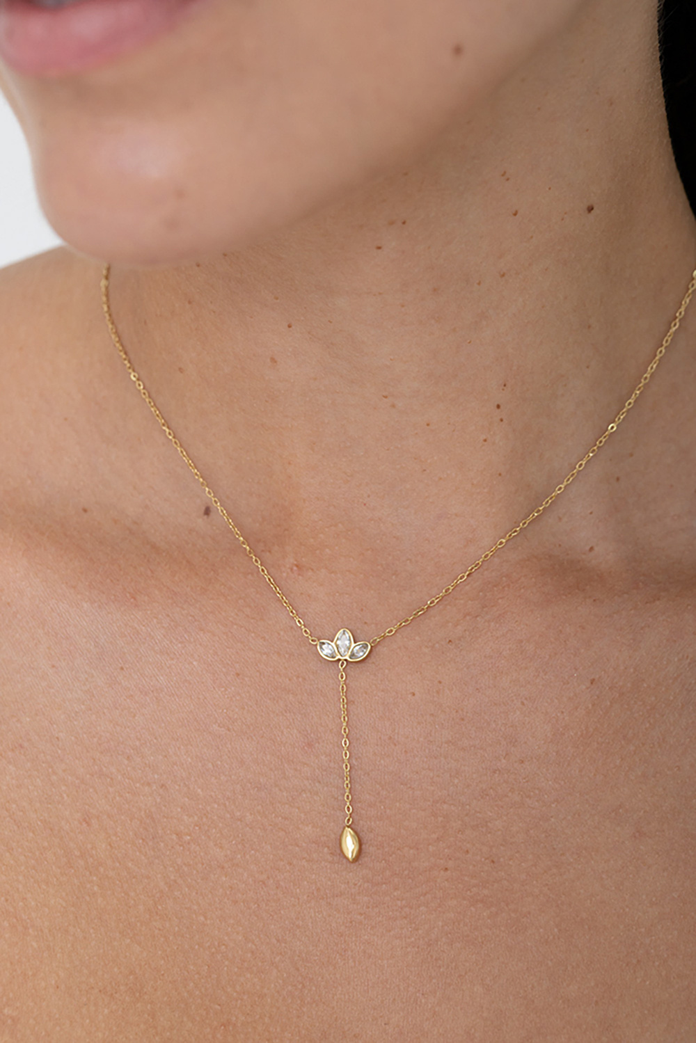Grossiste Bohm - Collier Y - feuillage de cristaux et ovale pendant