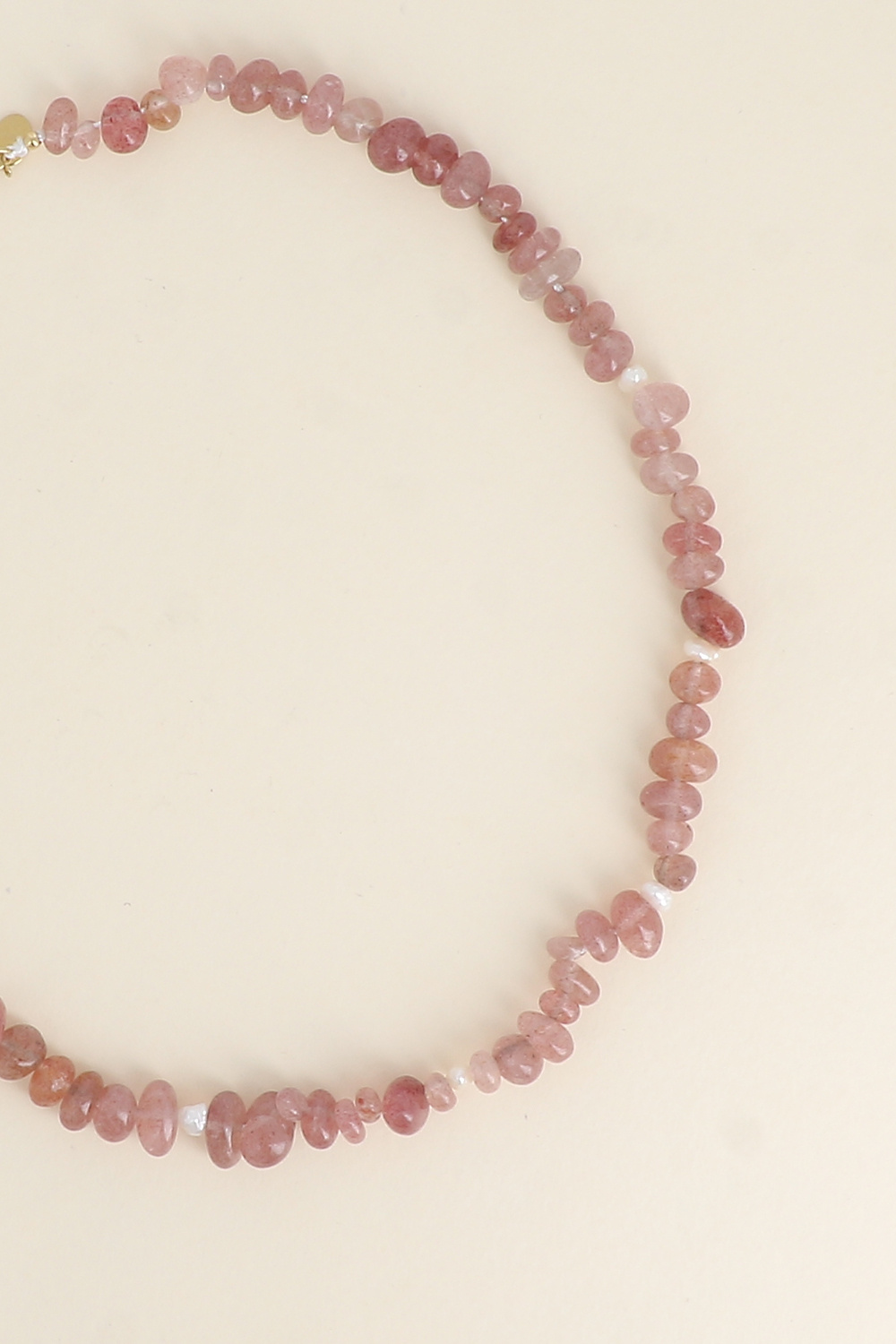 Grossiste Bohm - Collier sur fil - perles d'eau douce et pierres naturelles