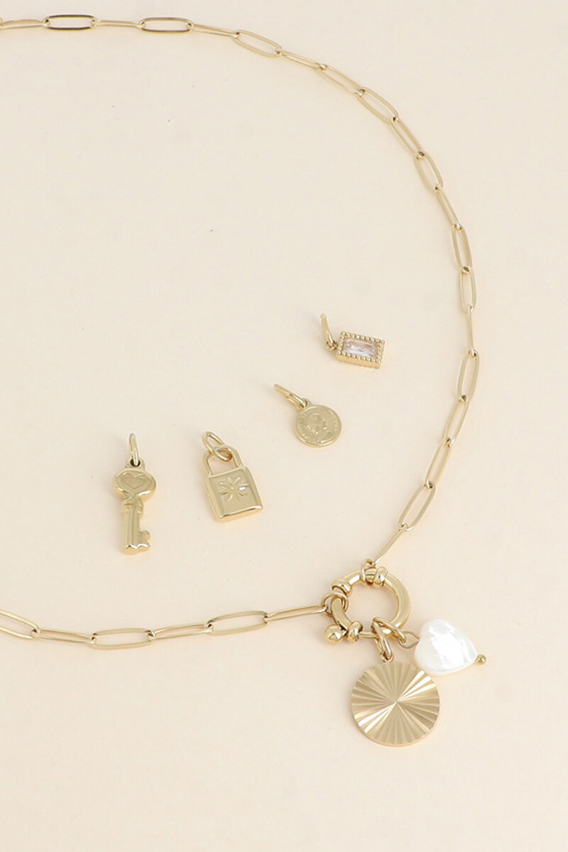 Grossiste Bohm - Cartelette CARPEDIEM Collier et 6 pendentifs (rosace et coeur nacré)