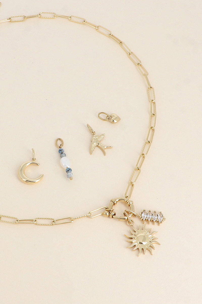 Grossiste Bohm - Cartelette CARPEDIEM Collier et 6 pendentifs (soleil et cristaux)
