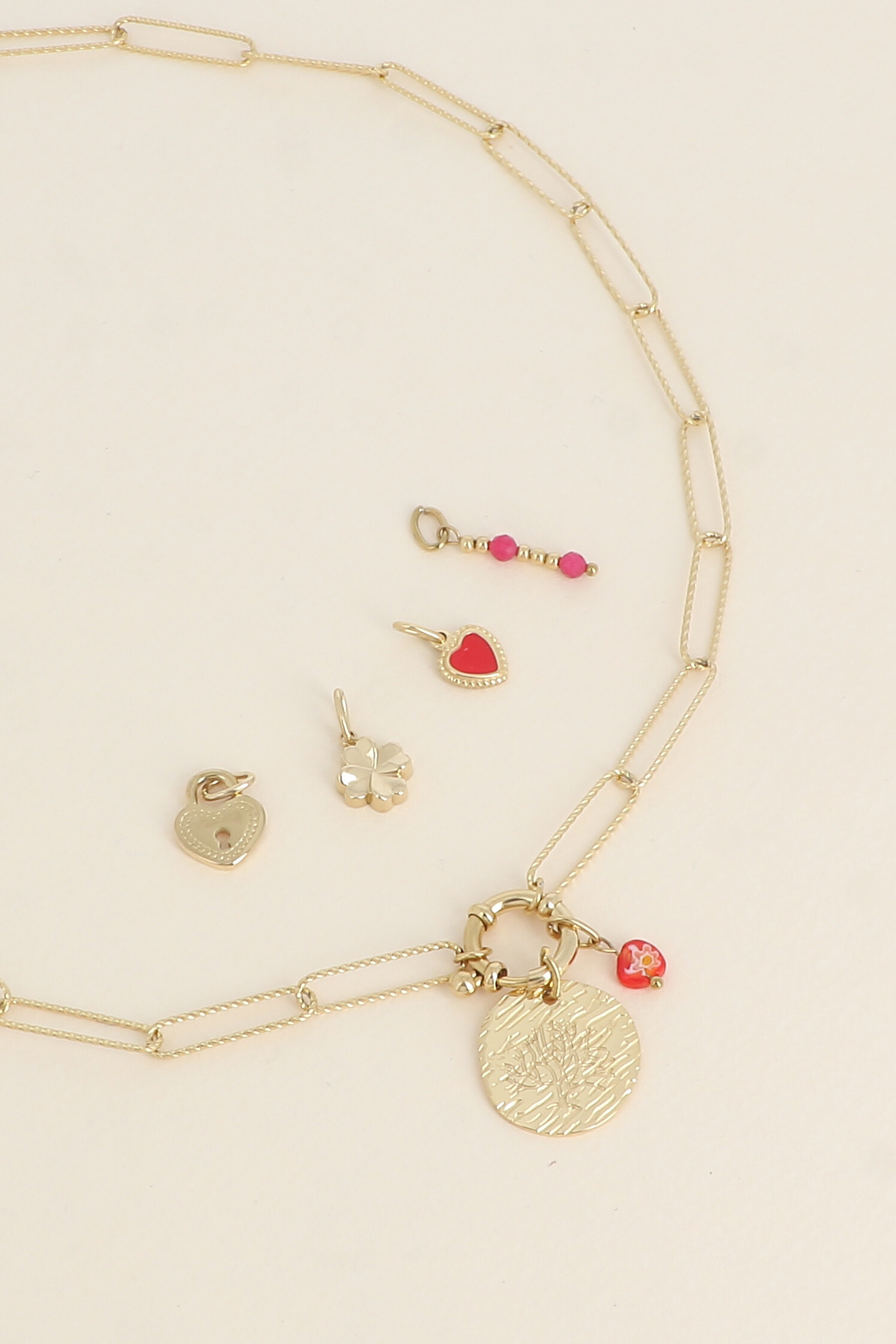 Grossiste Bohm - Cartelette WITH LOVE Collier et 6 pendentifs (arbre de vie gravé et résine)