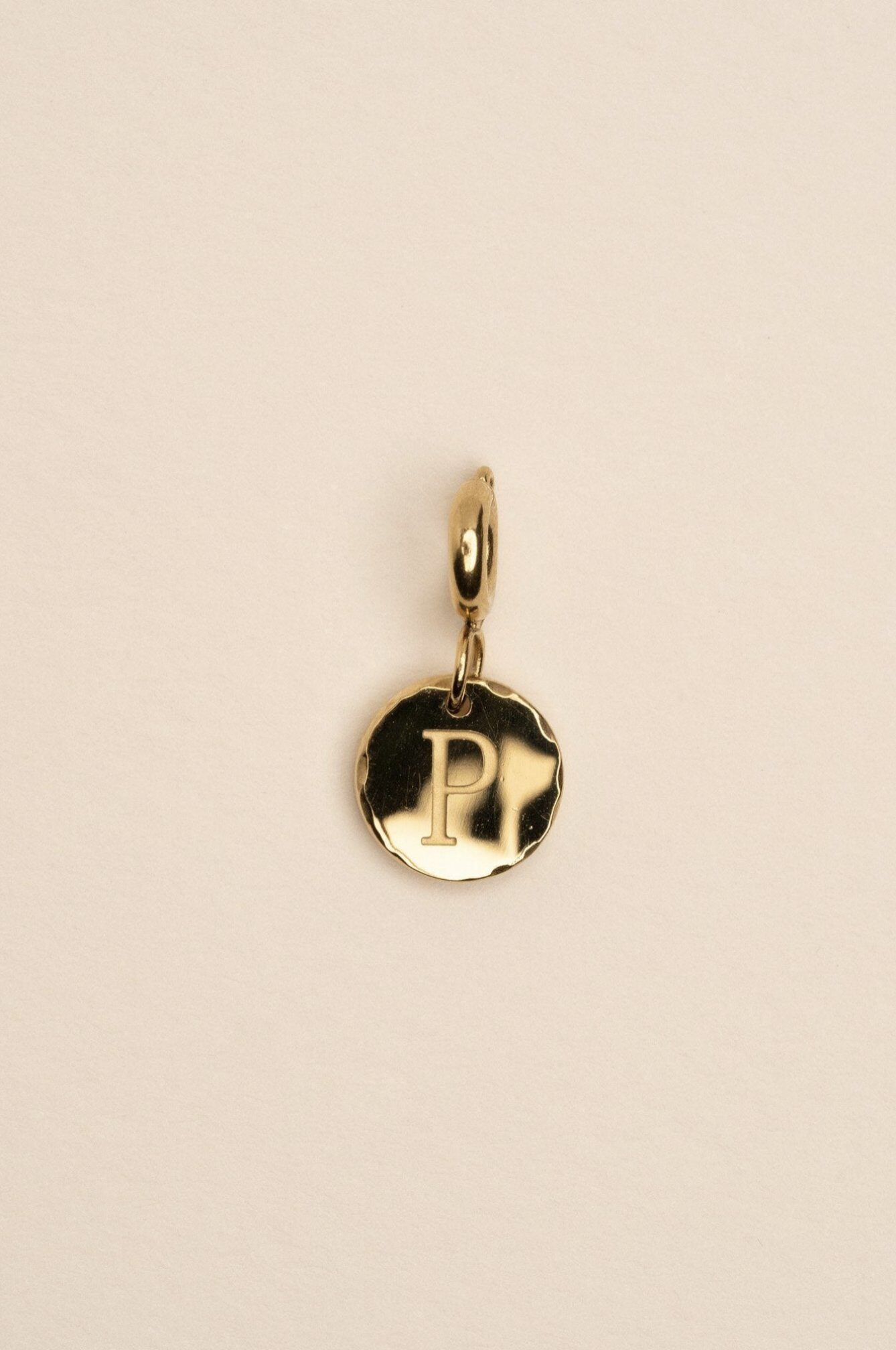Mayorista Bohm - Charm ABC pequeño - letra P