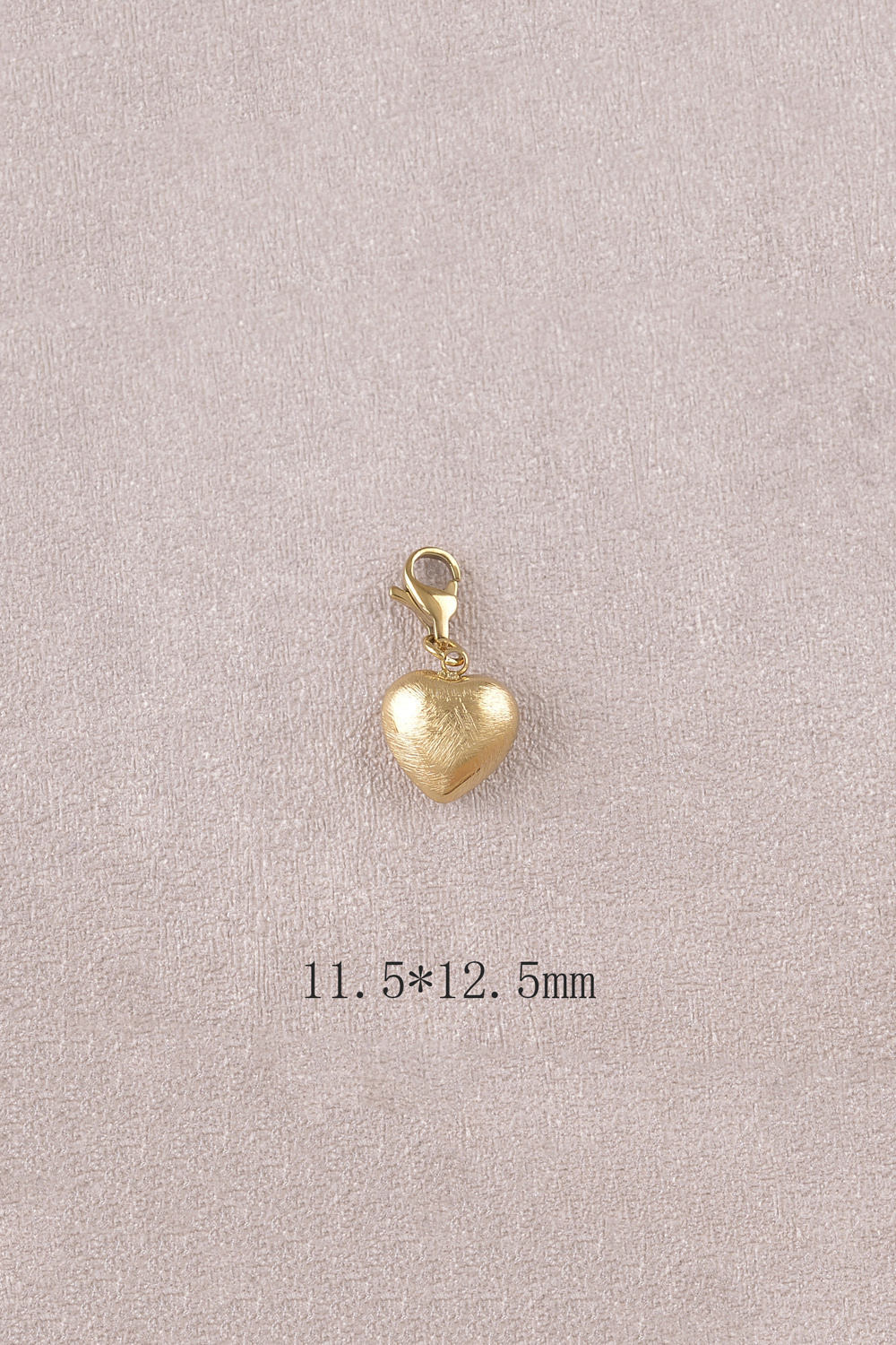 Wholesaler Bohm - Charm - puffed heart, brushed