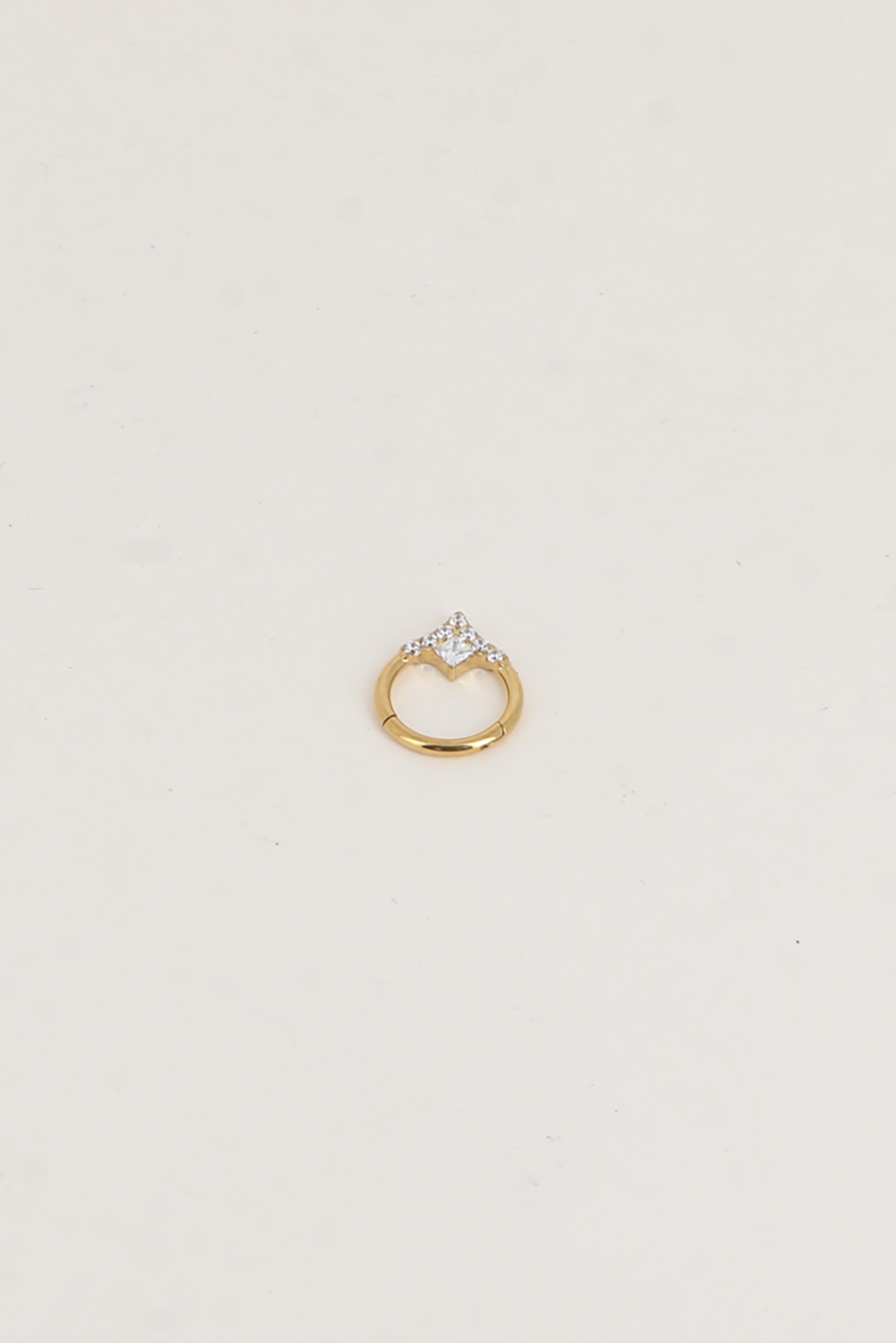 Mayorista Bohm - Piercing de titanio - anillo clicker de 8mm con cristales