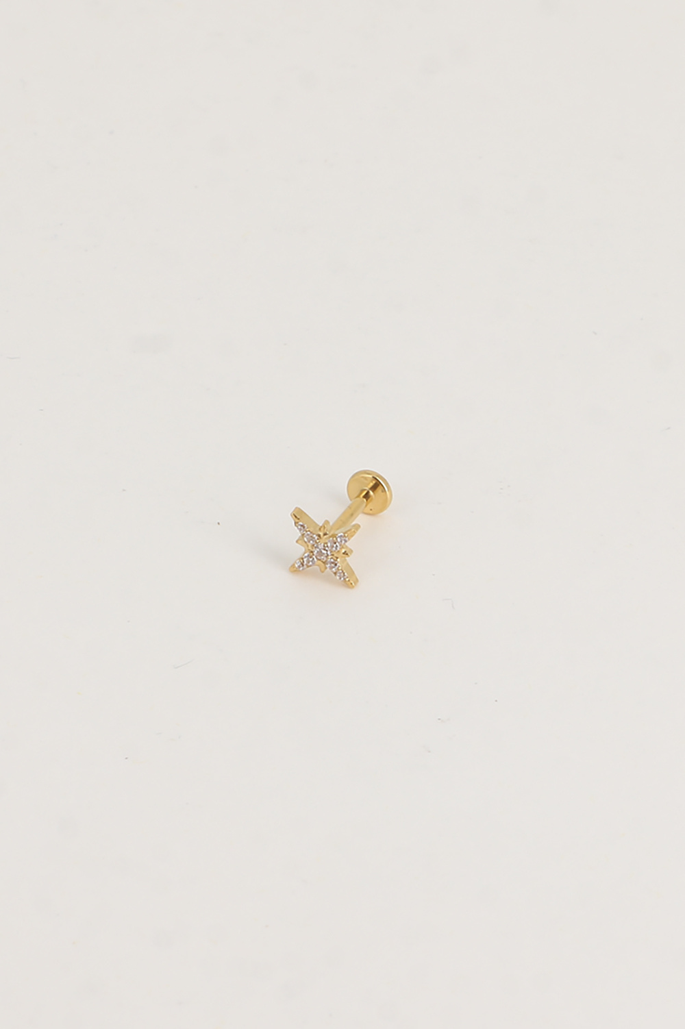 Mayorista Bohm - Piercing de titanio - estrella del Norte con cristal
