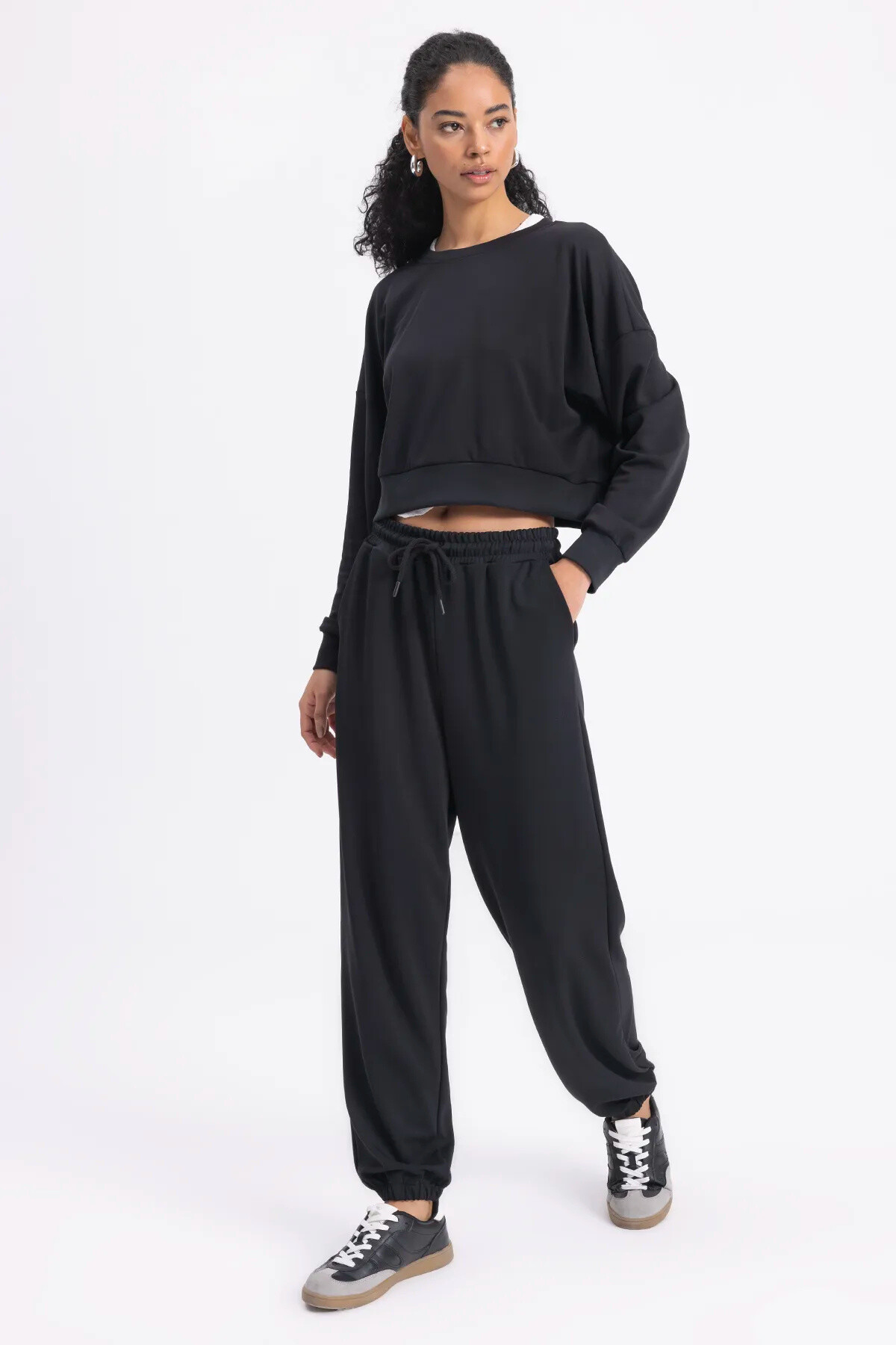 Grossista BSL - Set Pantaloni Jogger e Felpa Basic - BSL