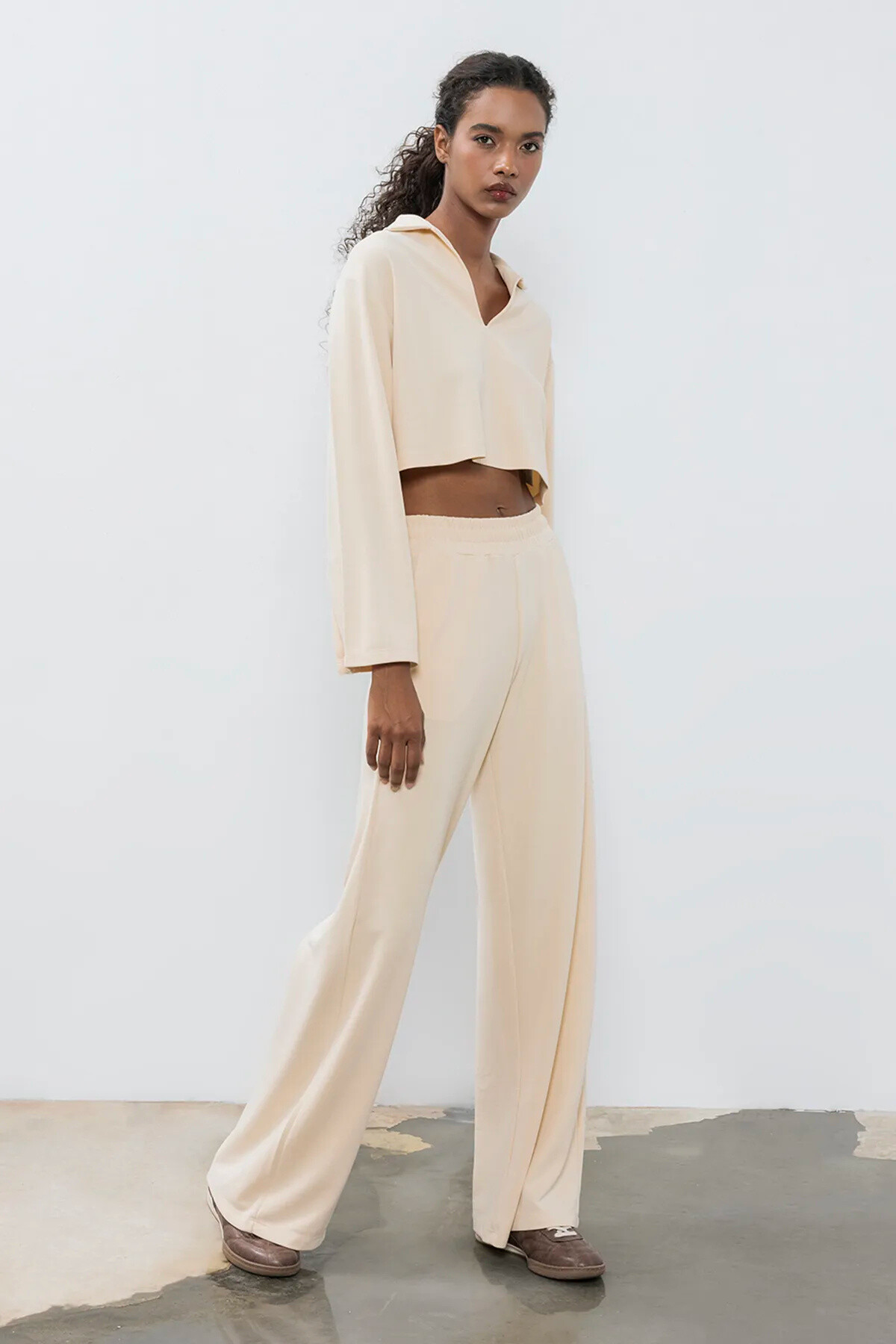 Wholesaler BSL - Modal Straight Cut Trousers and Modal Polo Collar Crop Blouse - BSL