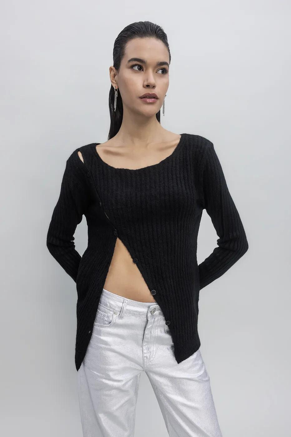 Wholesaler BSL - Button Detailed Knitwear - BSL