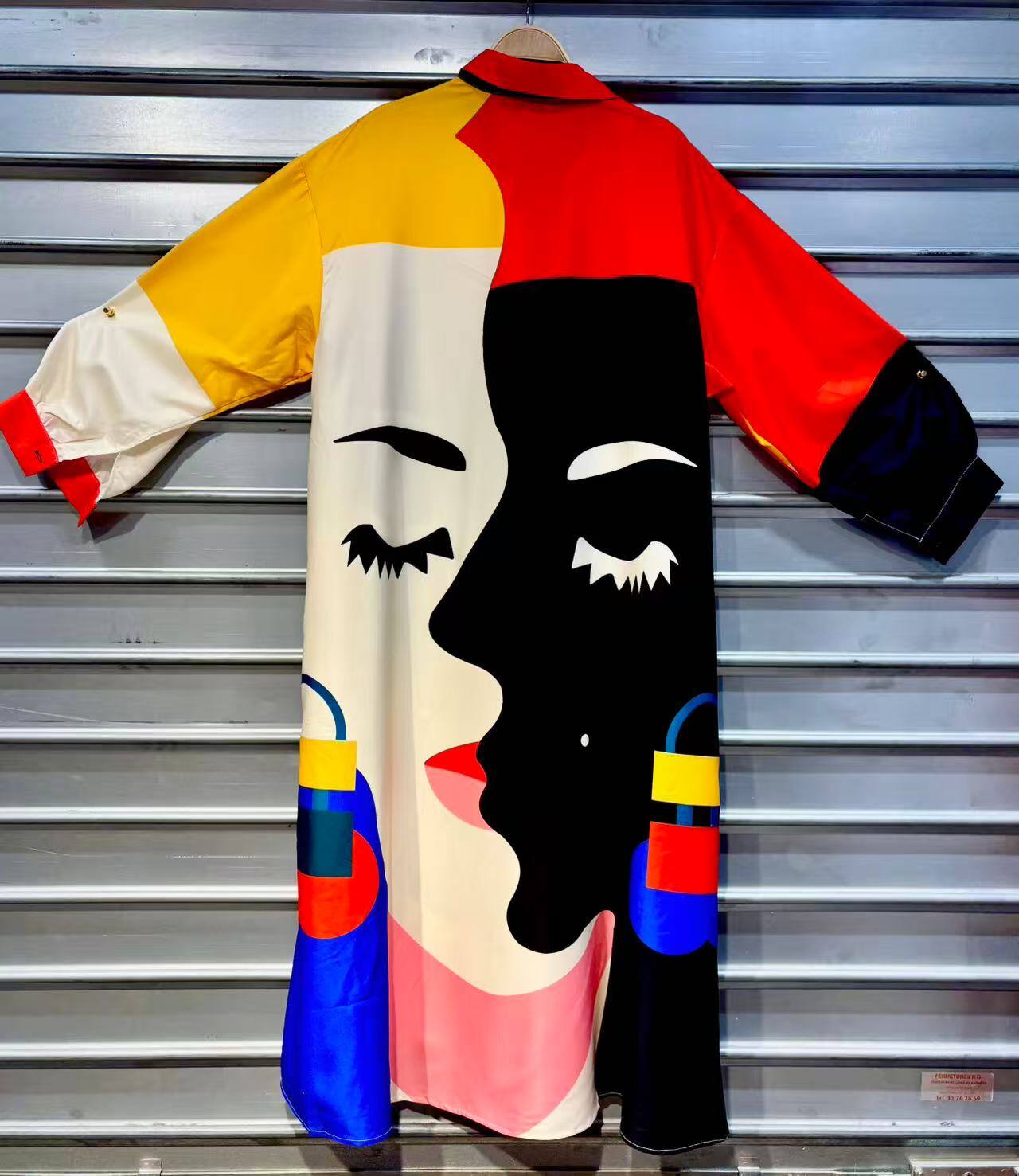 Robe imprimée motif visage