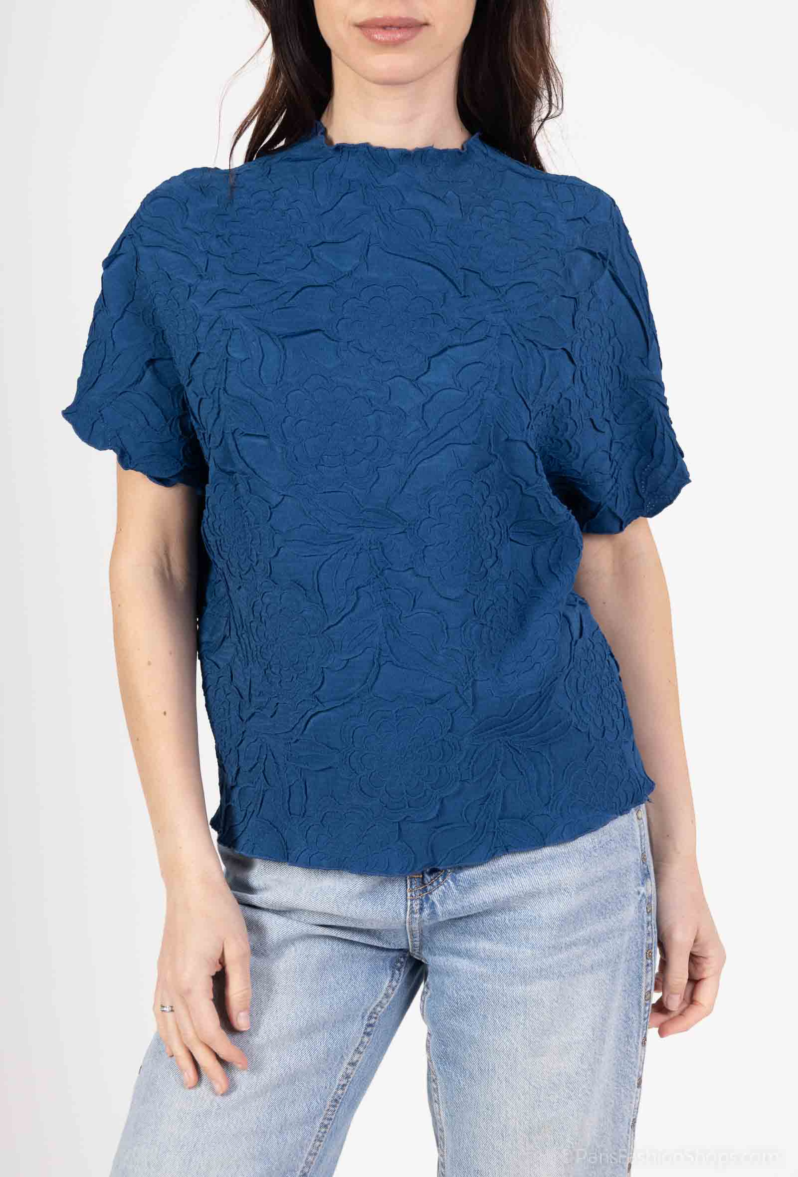 Wholesaler But'flies F & 2 - Top with floral pattern
