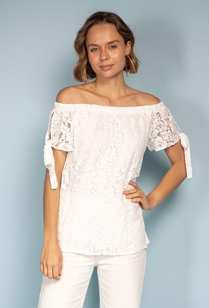 Grossiste By Clara - Blouse en dentelle