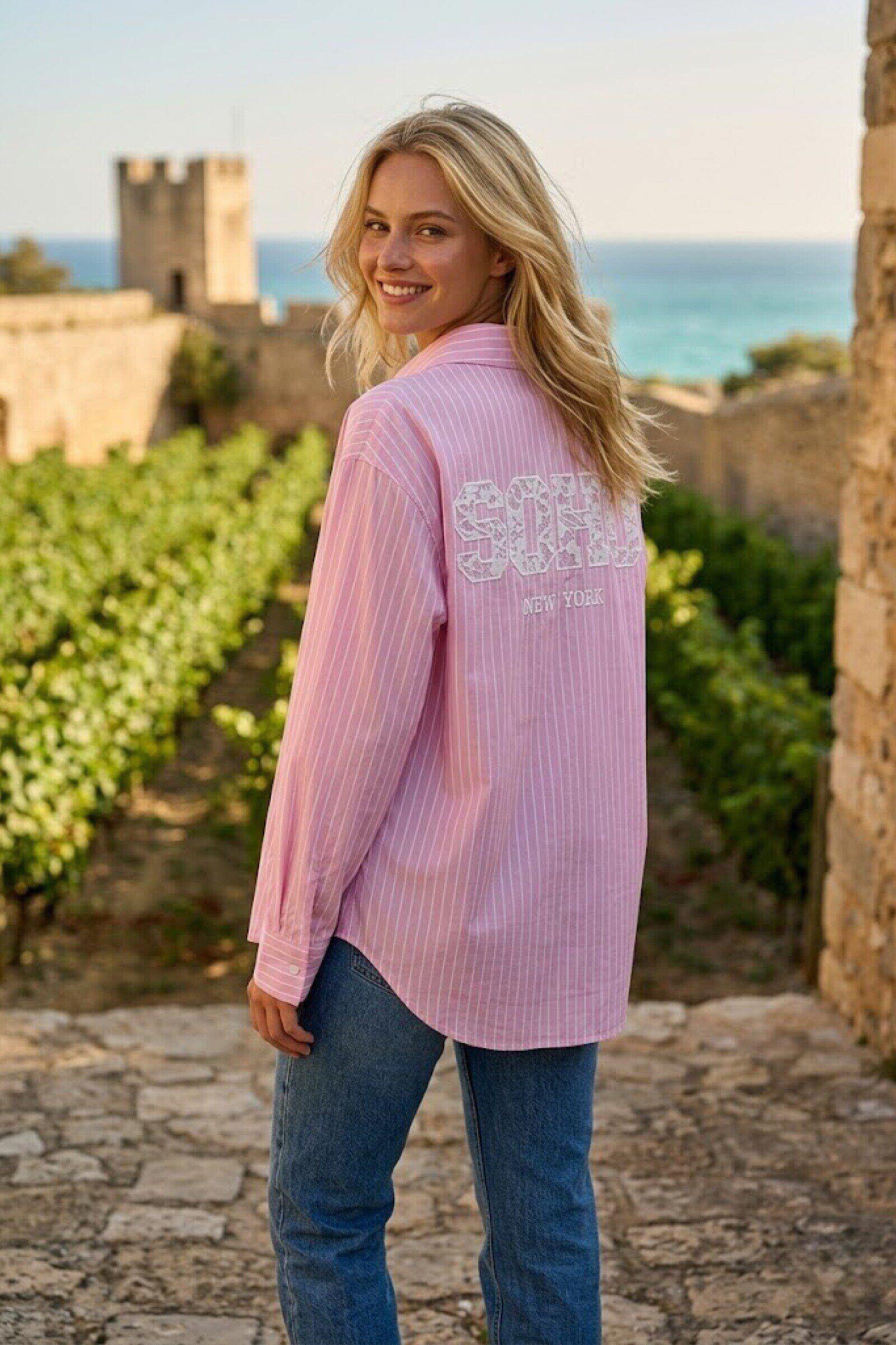 Wholesaler By Clara - Women's oversized striped blouse