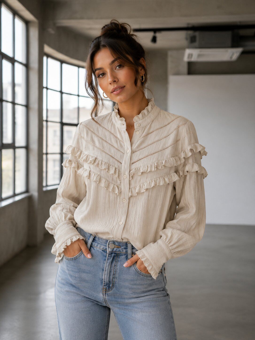 Wholesaler By Clara - Women's ruffled blouse