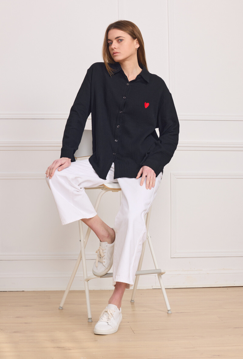Wholesaler By Clara - Black Button-Up Shirt with Heart Embroidery – Effortlessly Chic