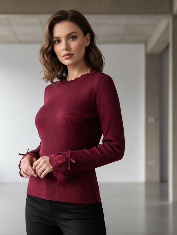 Grossiste By Clara - Pull à manches longues avec dentelle