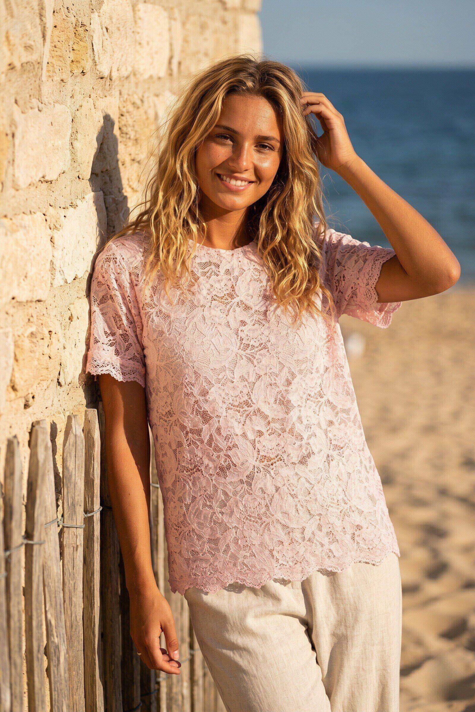 Grossista By Clara - T-shirt in pizzo floreale