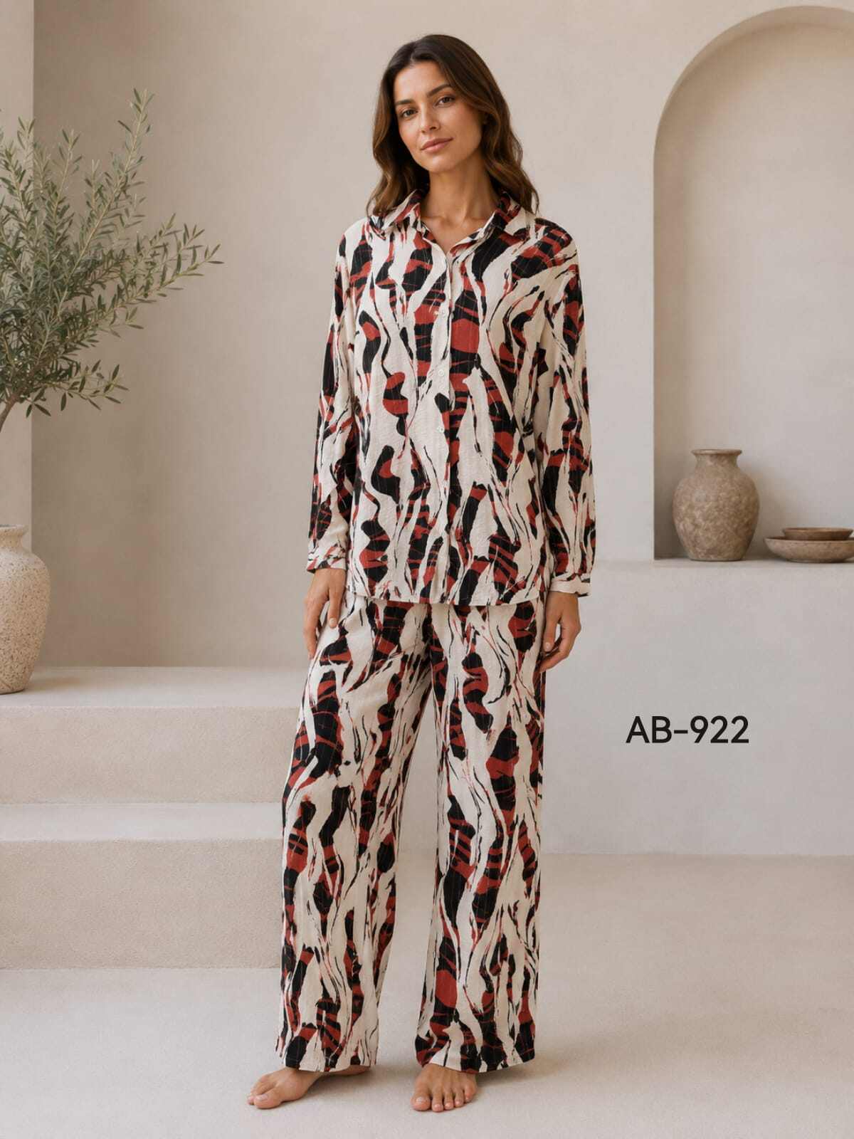 Wholesaler By-L studio - Shiny Printed Shirt Set