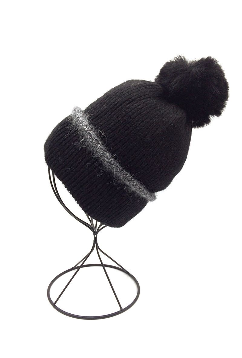Großhändler By Oceane - EINFACHE BEANIE MIT UMGEKEHRTEM BUND UND ZWEIFARBIGEM DEKO AM RAND, FLEECEFUTTER