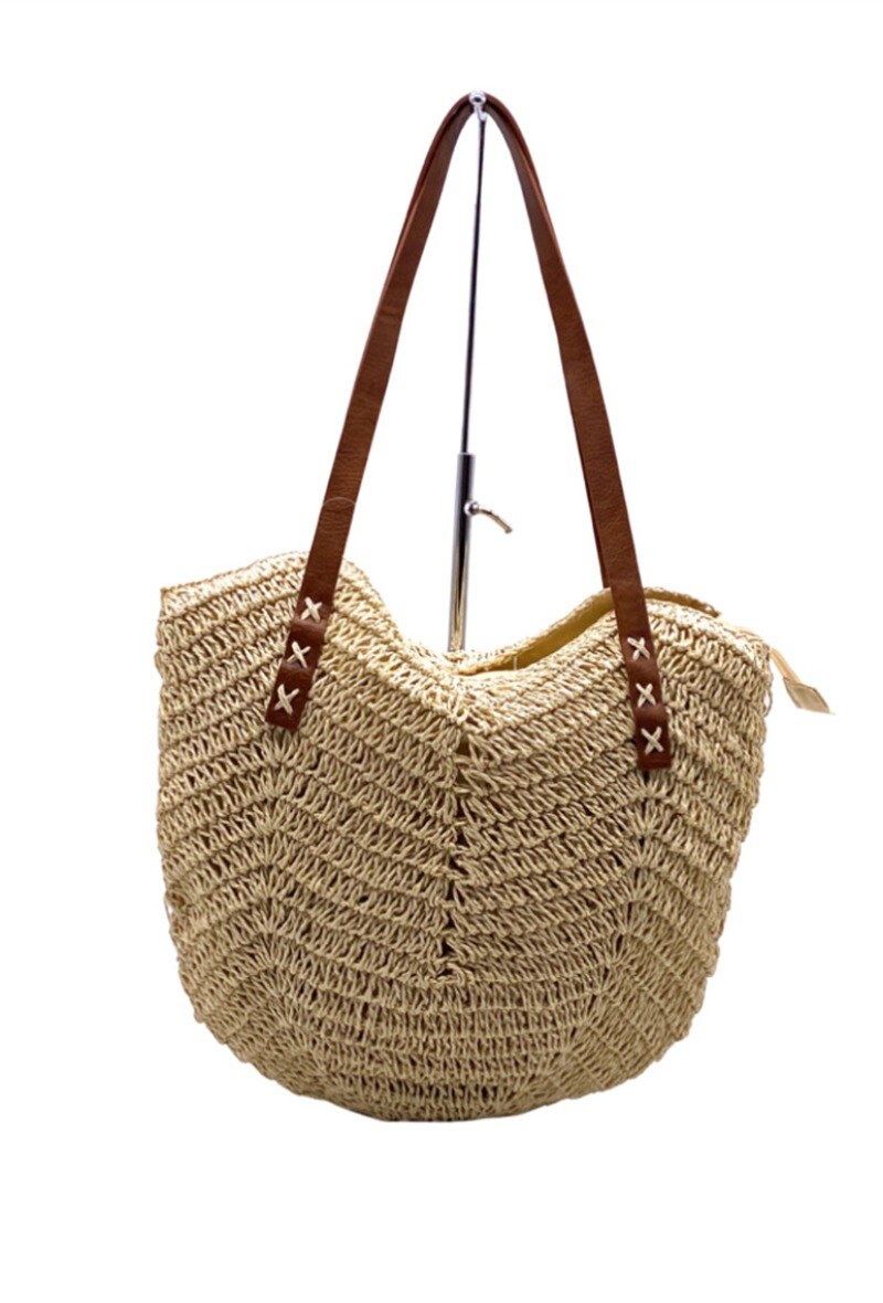 Wholesaler By Oceane - Plain shoulder bag in the shape of a half moon