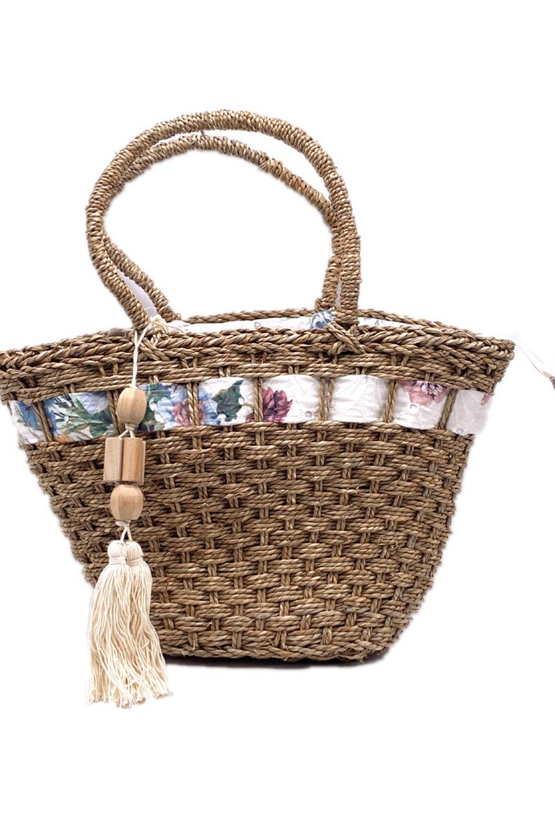 Grossiste By Oceane - SAC DE PLAGE FAIT MAIN DECORE D'UN TISSU AUTOUR ET D'UNE DECORATION SUR LE SAC