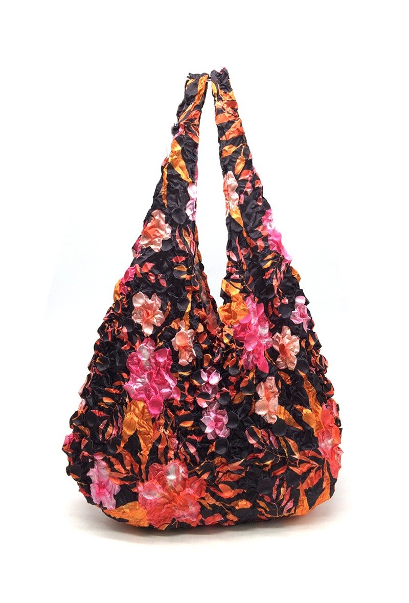 Wholesaler By Oceane - CIRCULAR SHAPE PLEATED SHOPPING BAG. COMPACT AND CONVENIENT
