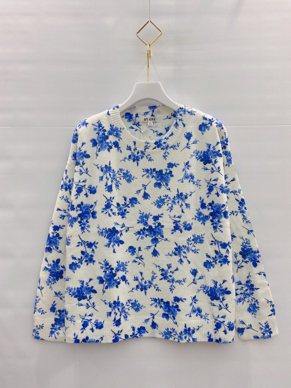 Wholesaler BY ONE - LARGE SIZE SWEATER