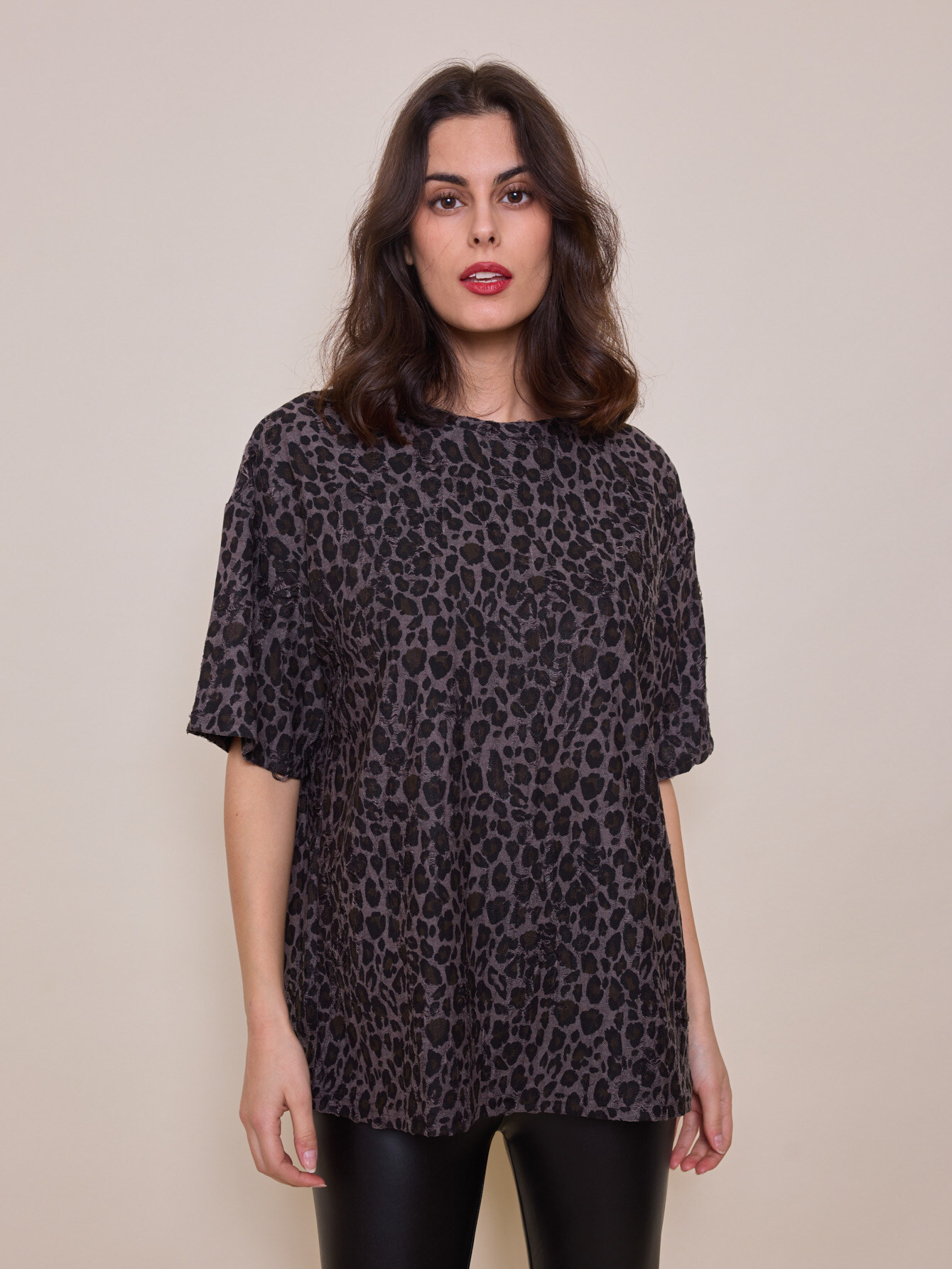 Mayorista By Swan - Camiseta oversize de leopardo