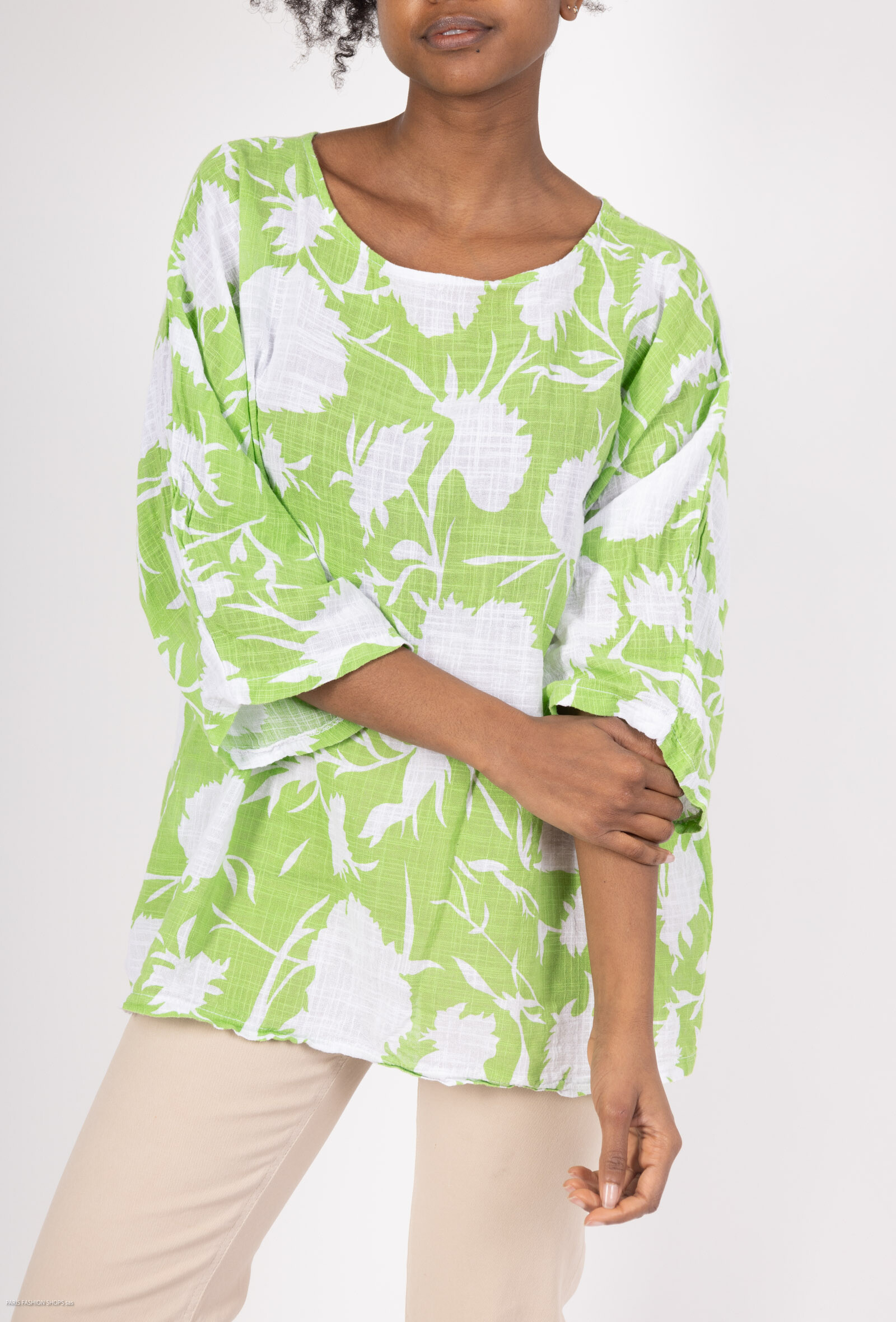 Wholesaler C'Belle - Flower printed blouse