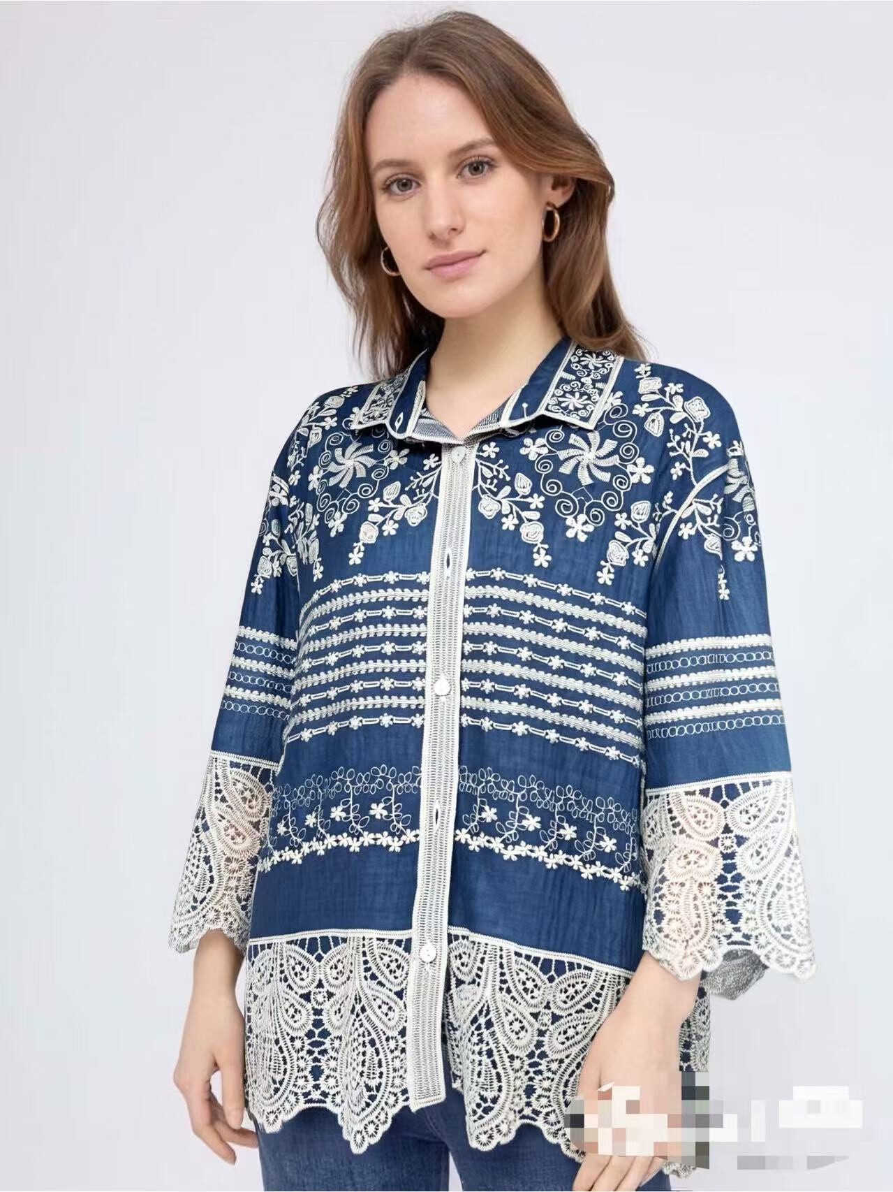 Wholesaler C.CONSTANTIA - Embroidery shirt