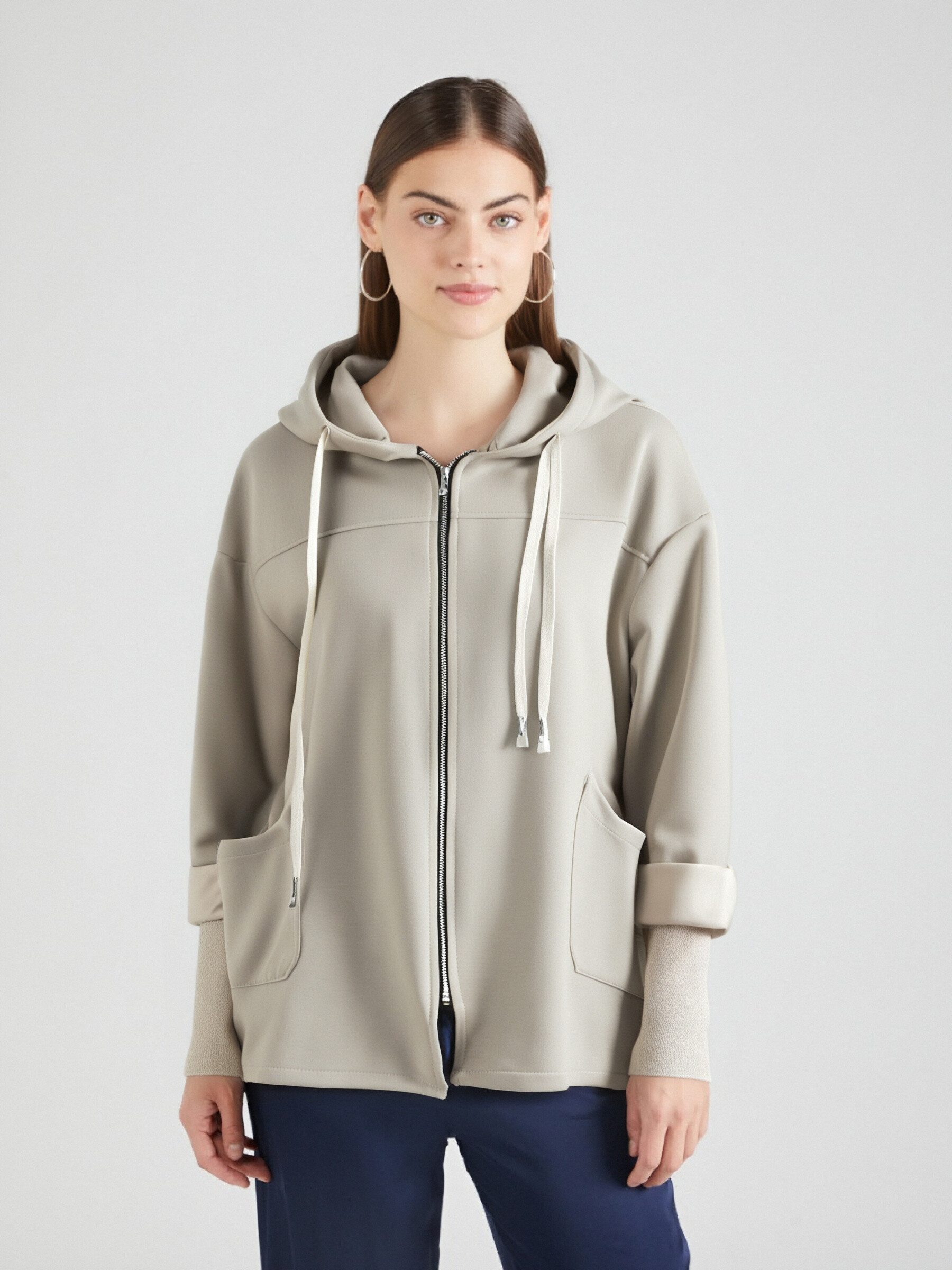 Wholesaler C.CONSTANTIA - Pocket hooded vest
