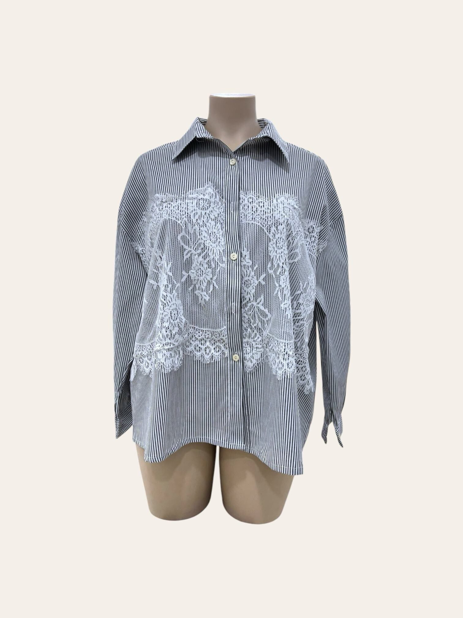 Wholesaler C'MELODIE - Scratch shirt with lace in front