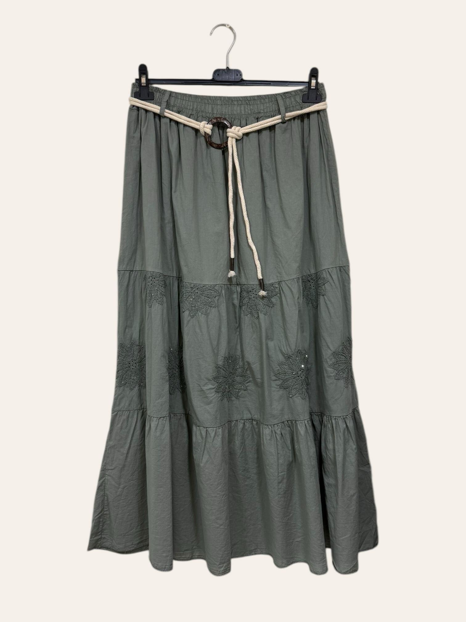 Grossiste C'MELODIE - Grande taille - Jupe longue avec ceinture et broderie