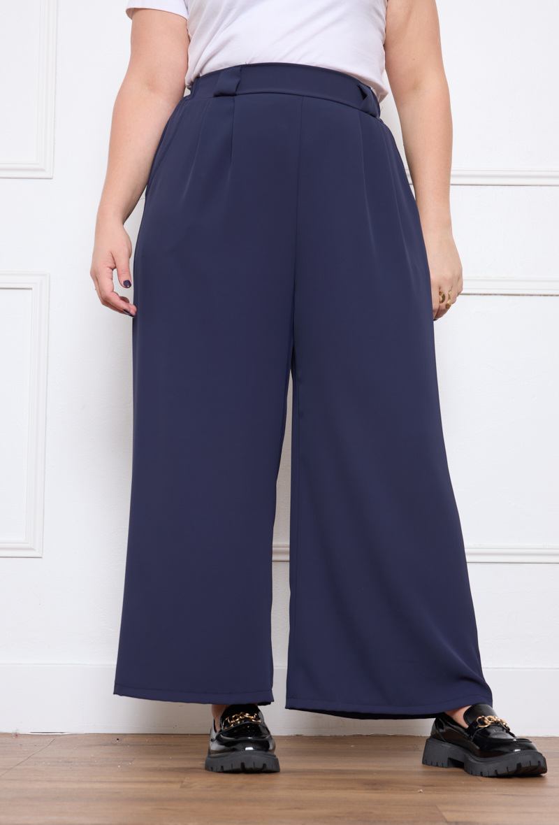 Grossiste C'MELODIE - Pantalon fluide, bien tombé, style tailleur, dos élastiqué, il peut s’associer avec la veste 7632, 7425 Grande Taille