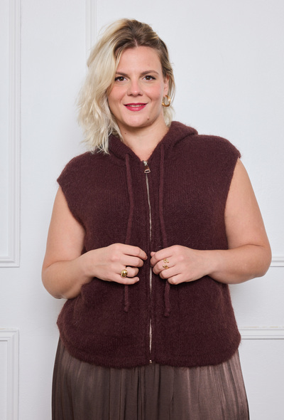 Grossiste C'MELODIE - VESTE MOHAIR AVEC CAPUCHE Grande Taille Pull Grossiste C'MELODIE - VESTE MOHAIR AVEC CAPUCHE Grande Taille Pull